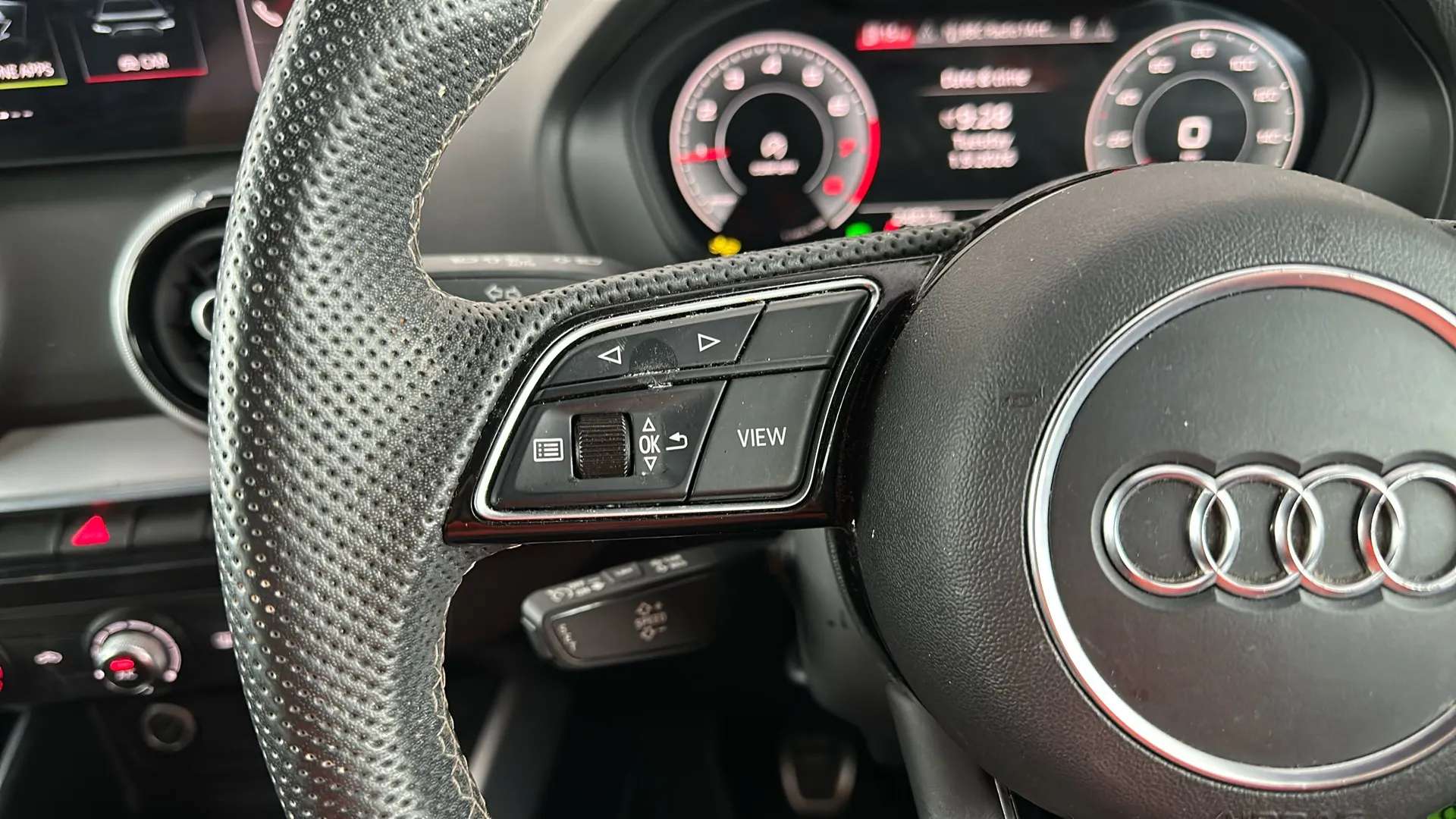 2024 AUDI Q2 2024 AUDI Q2