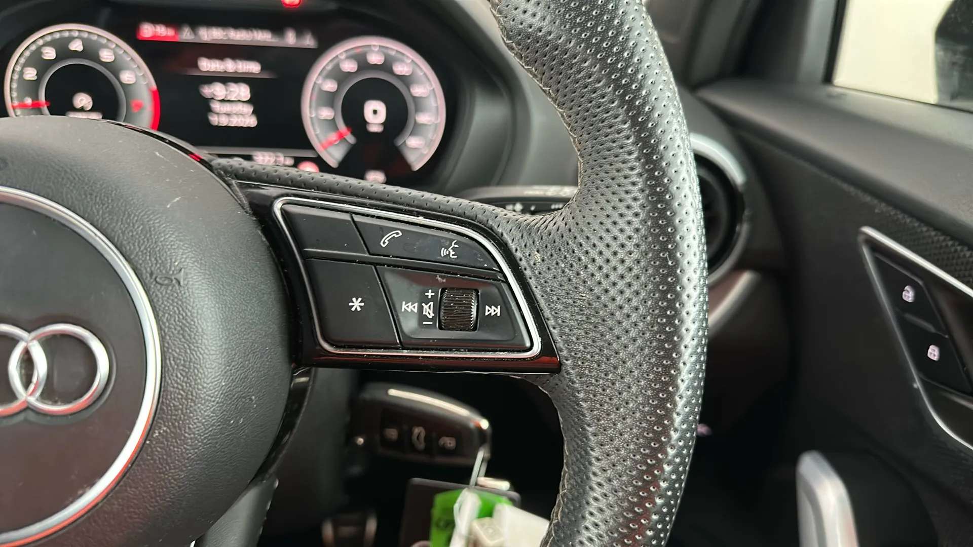 2024 AUDI Q2 2024 AUDI Q2