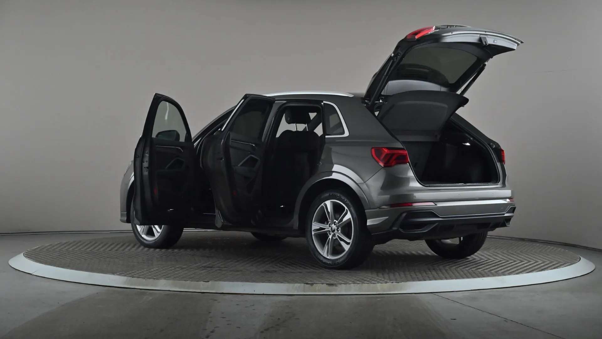 2021 AUDI Q3 2021 AUDI Q3