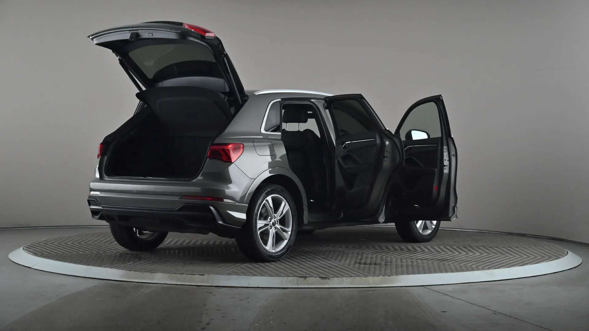2021 AUDI Q3 2021 AUDI Q3