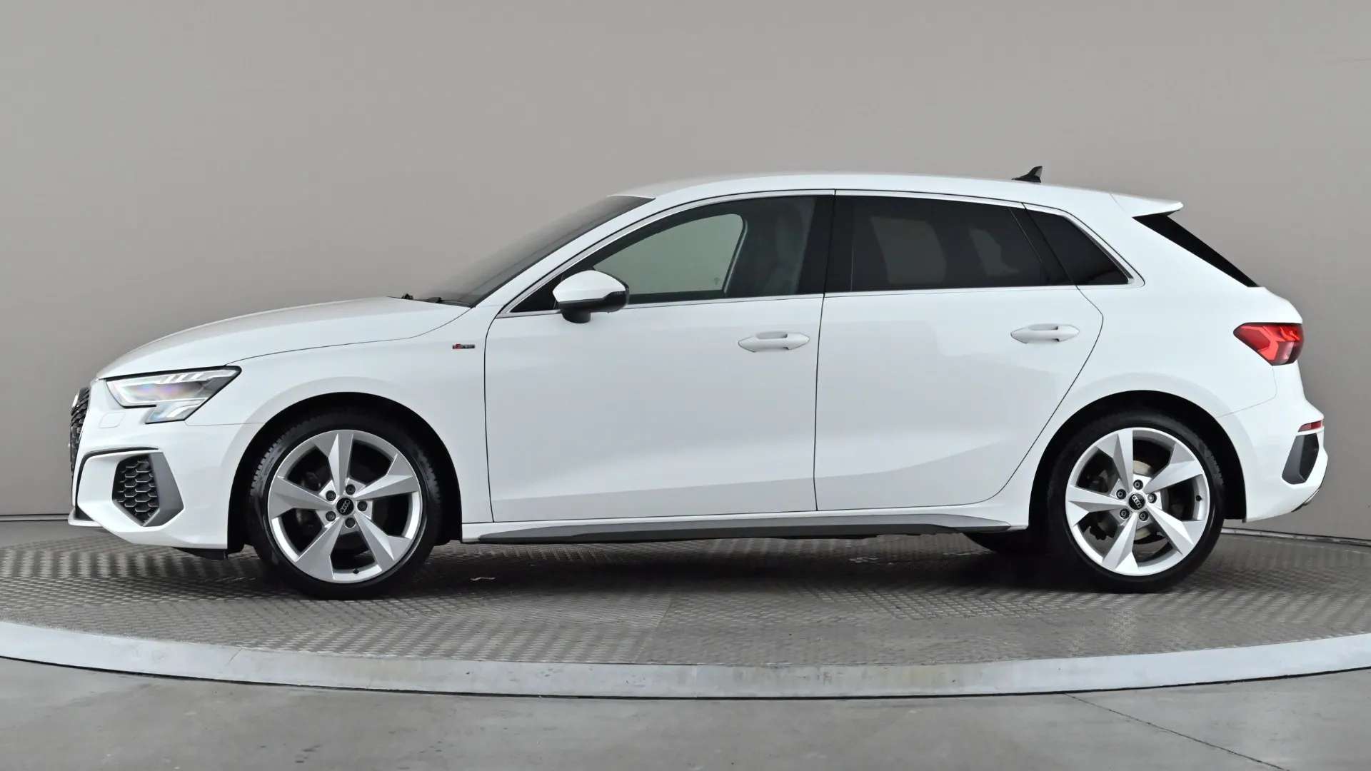 A 2023 AUDI A3 35 TFSI S Line A 2023 AUDI A3 35 TFSI S Line