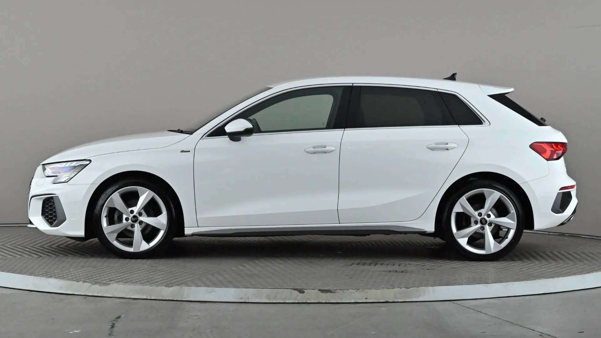 A 2023 AUDI A3 35 TFSI S Line A 2023 AUDI A3 35 TFSI S Line