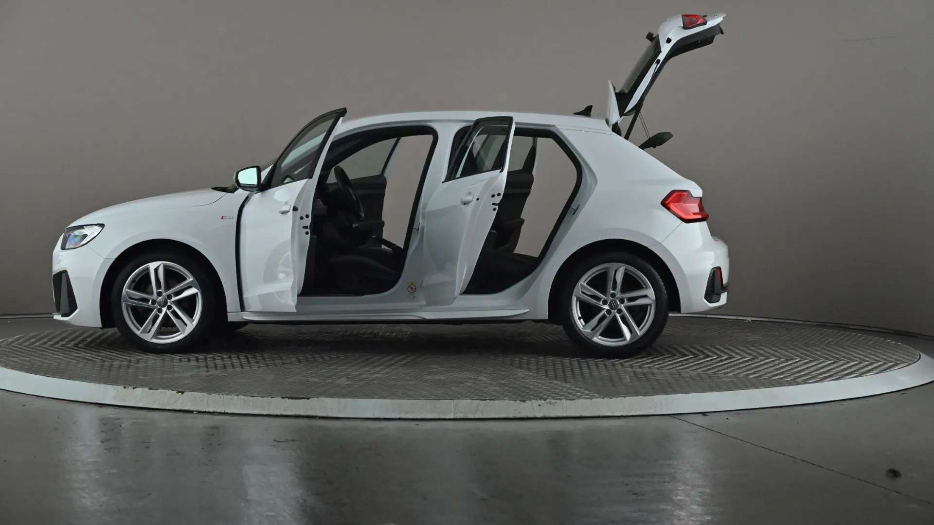 2019 AUDI A1 2019 AUDI A1