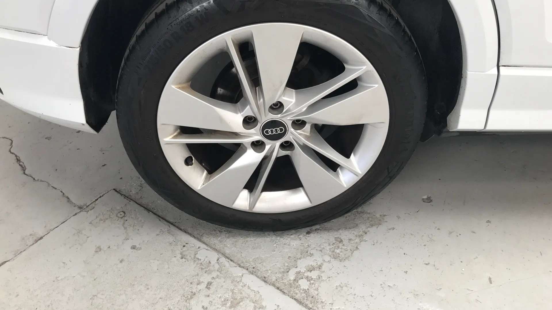 2021 AUDI Q2 2021 AUDI Q2