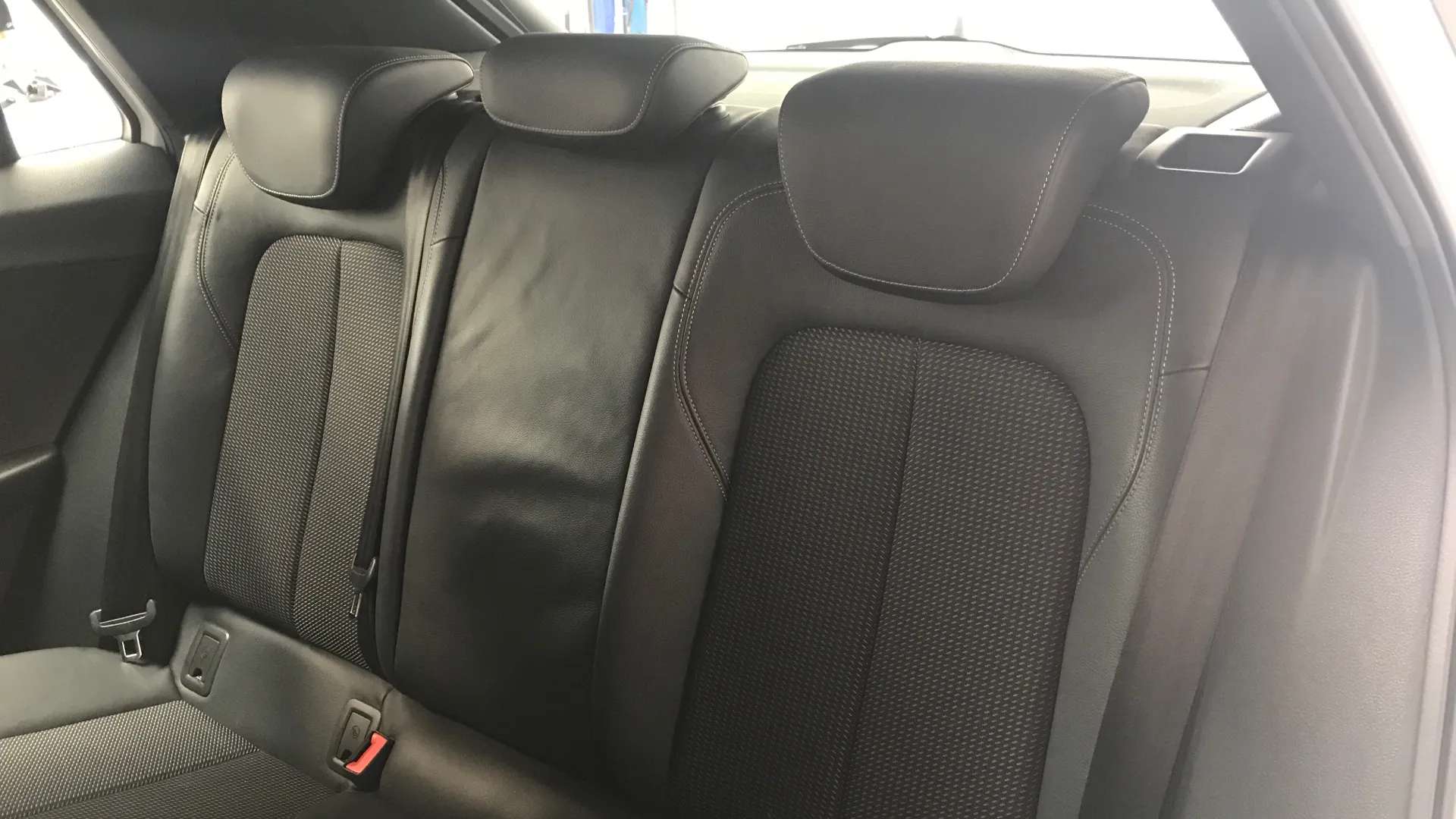 2021 AUDI Q2 2021 AUDI Q2