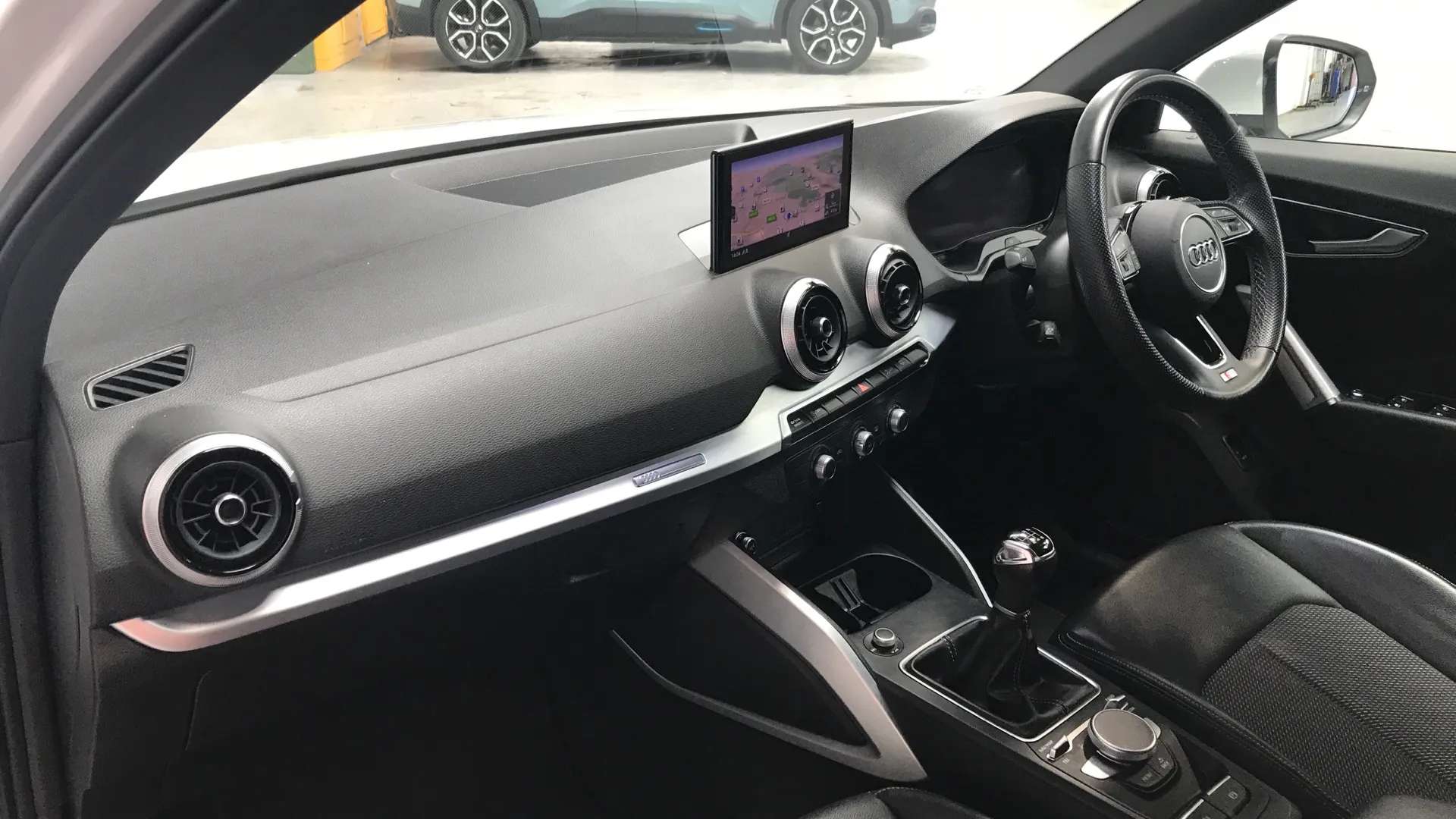 2021 AUDI Q2 2021 AUDI Q2