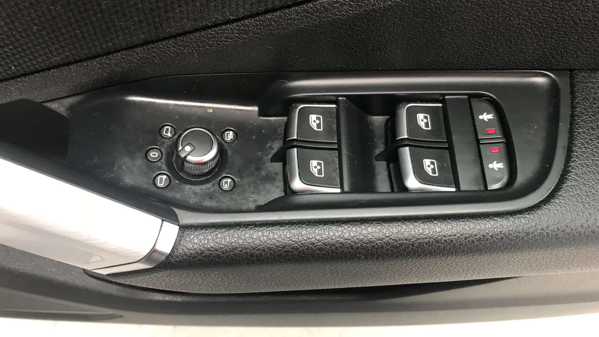 2021 AUDI Q2 2021 AUDI Q2