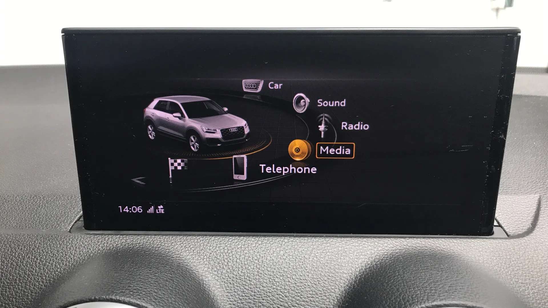 2021 AUDI Q2 2021 AUDI Q2