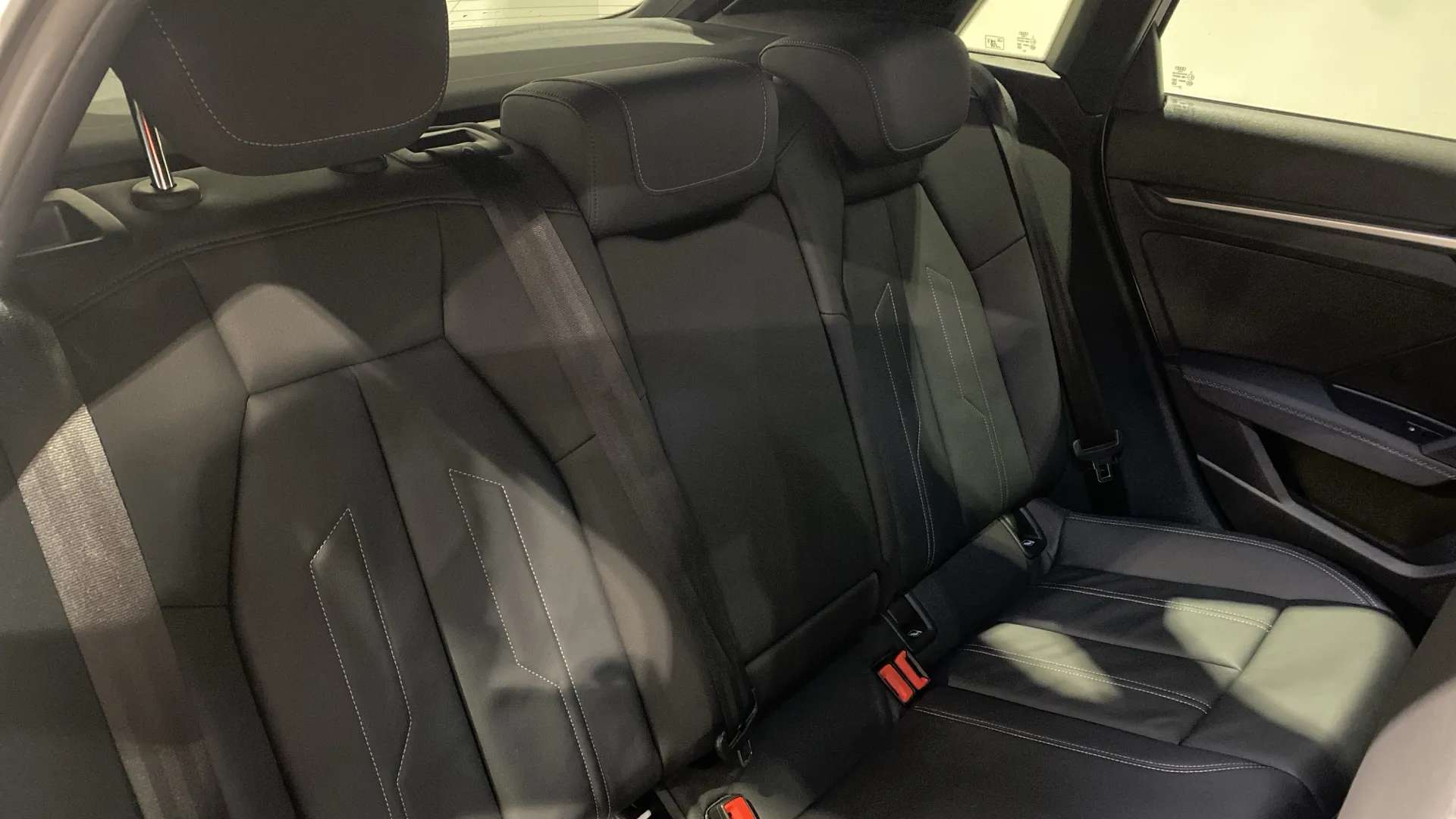 A 2021 AUDI A3 35 TFSI S Line A 2021 AUDI A3 35 TFSI S Line