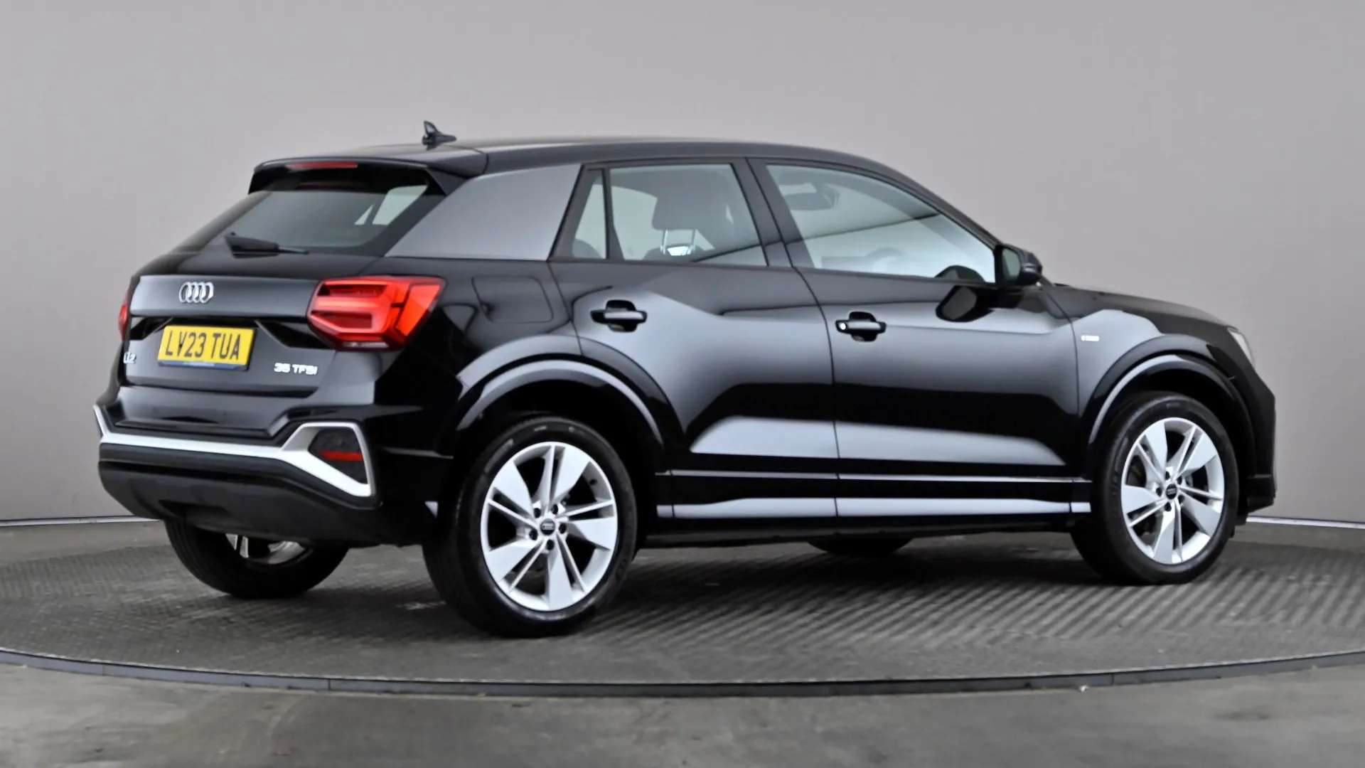 2023 AUDI Q2 2023 AUDI Q2