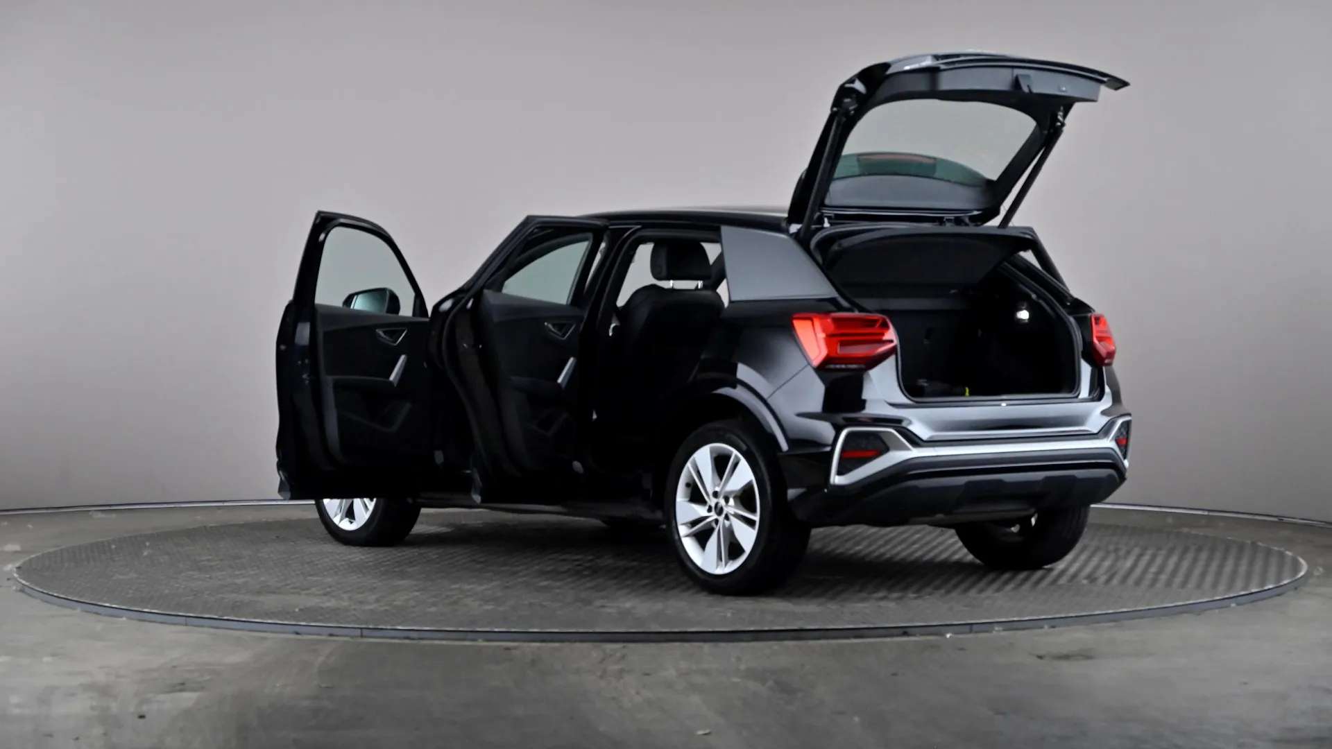 2023 AUDI Q2 2023 AUDI Q2
