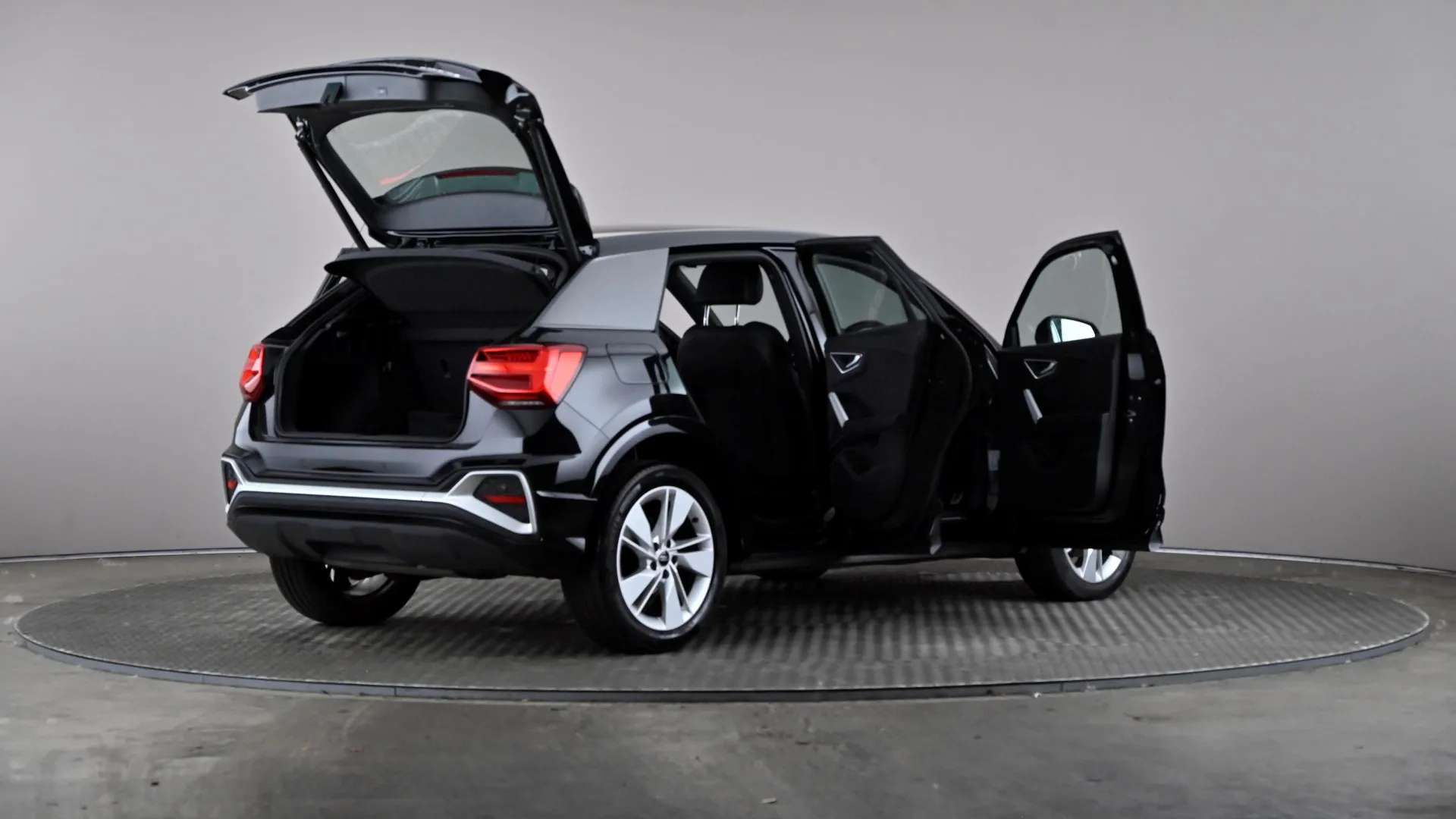 2023 AUDI Q2 2023 AUDI Q2