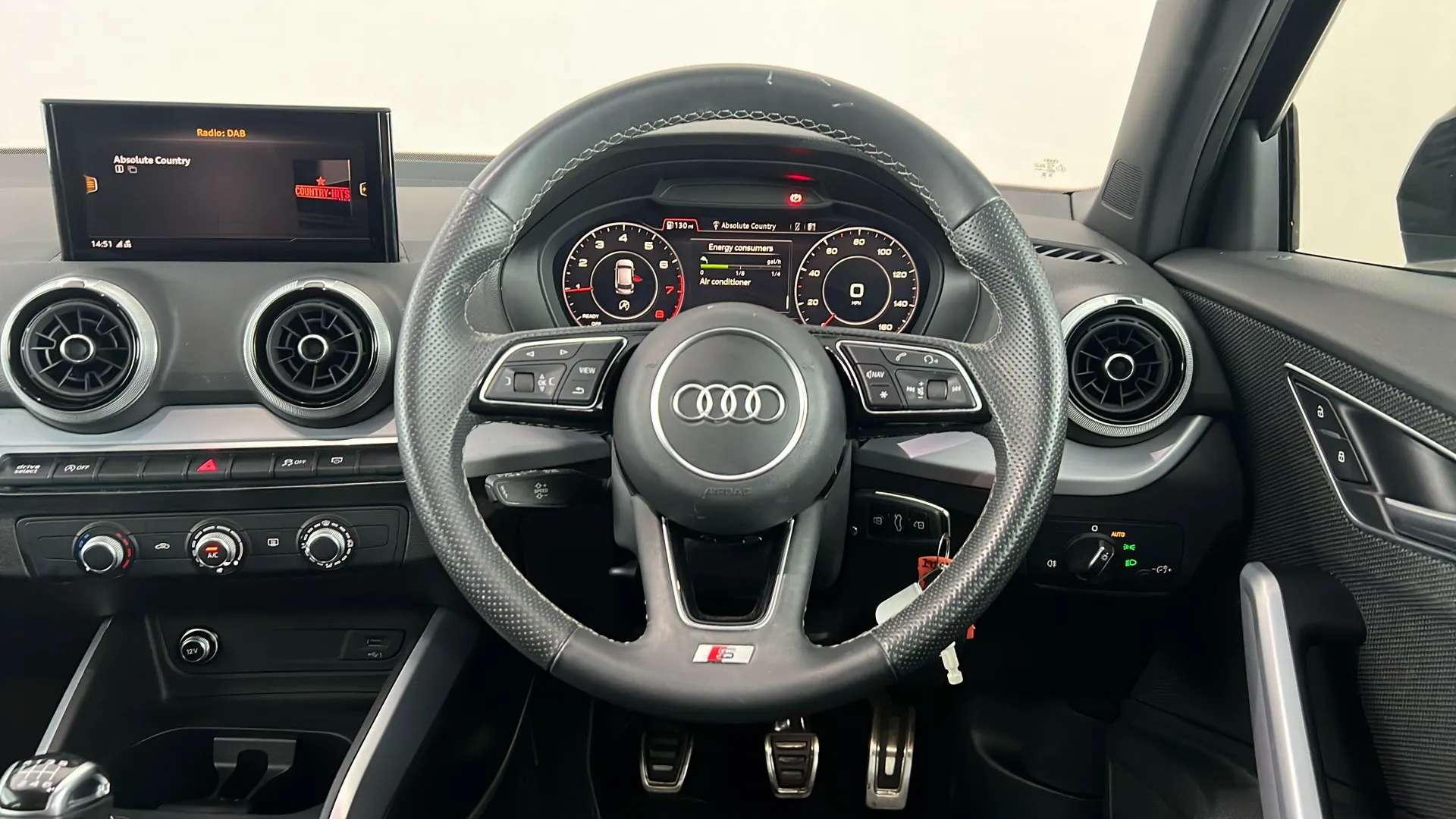 2023 AUDI Q2 2023 AUDI Q2
