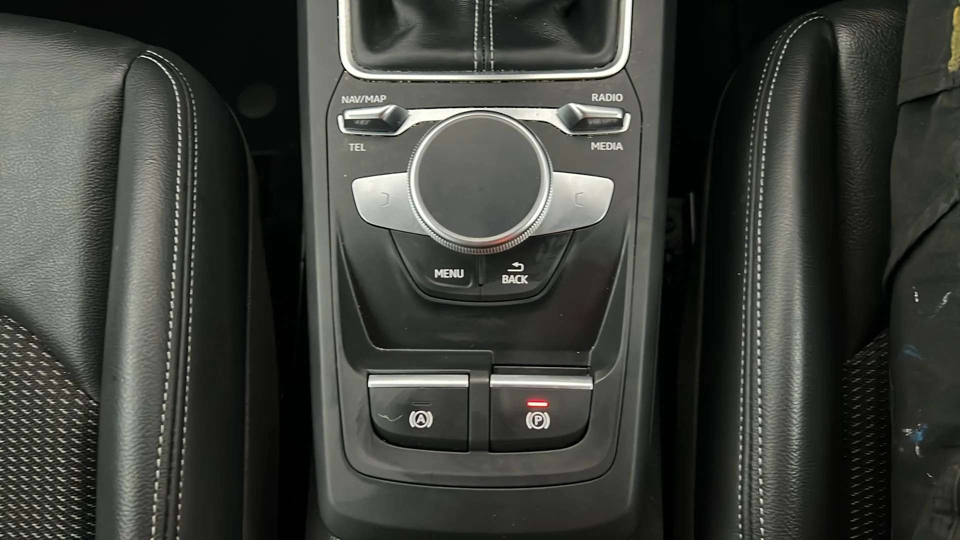 2023 AUDI Q2 2023 AUDI Q2