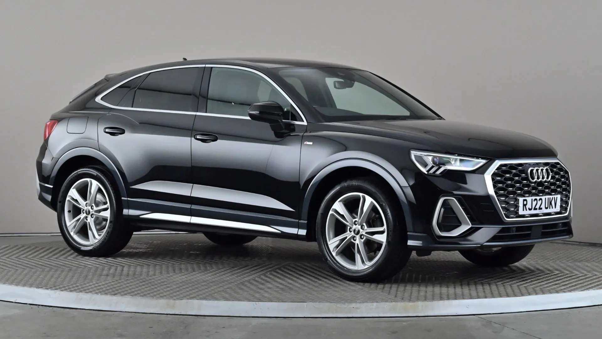 2022 AUDI Q3 2022 AUDI Q3