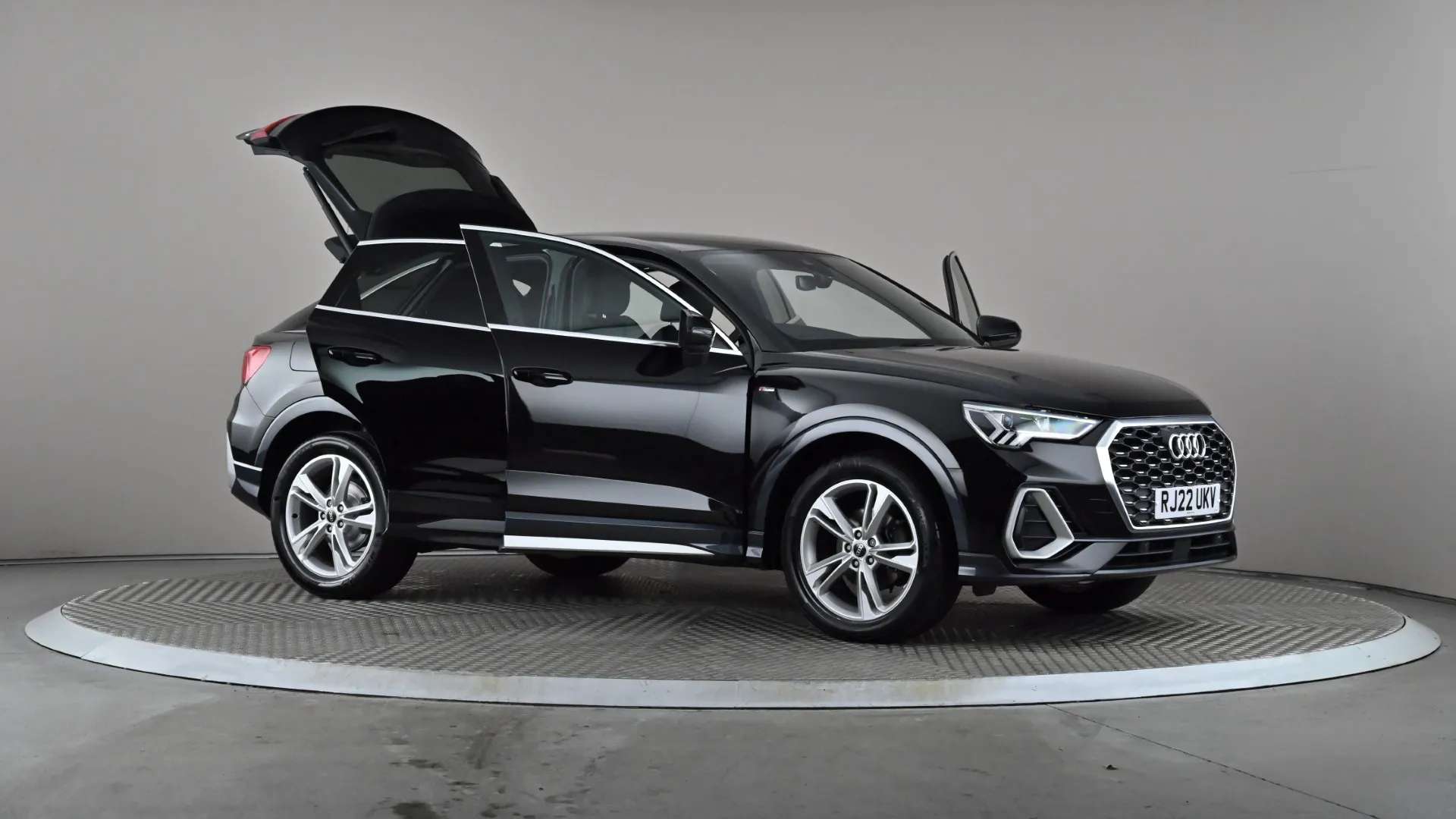 2022 AUDI Q3 2022 AUDI Q3