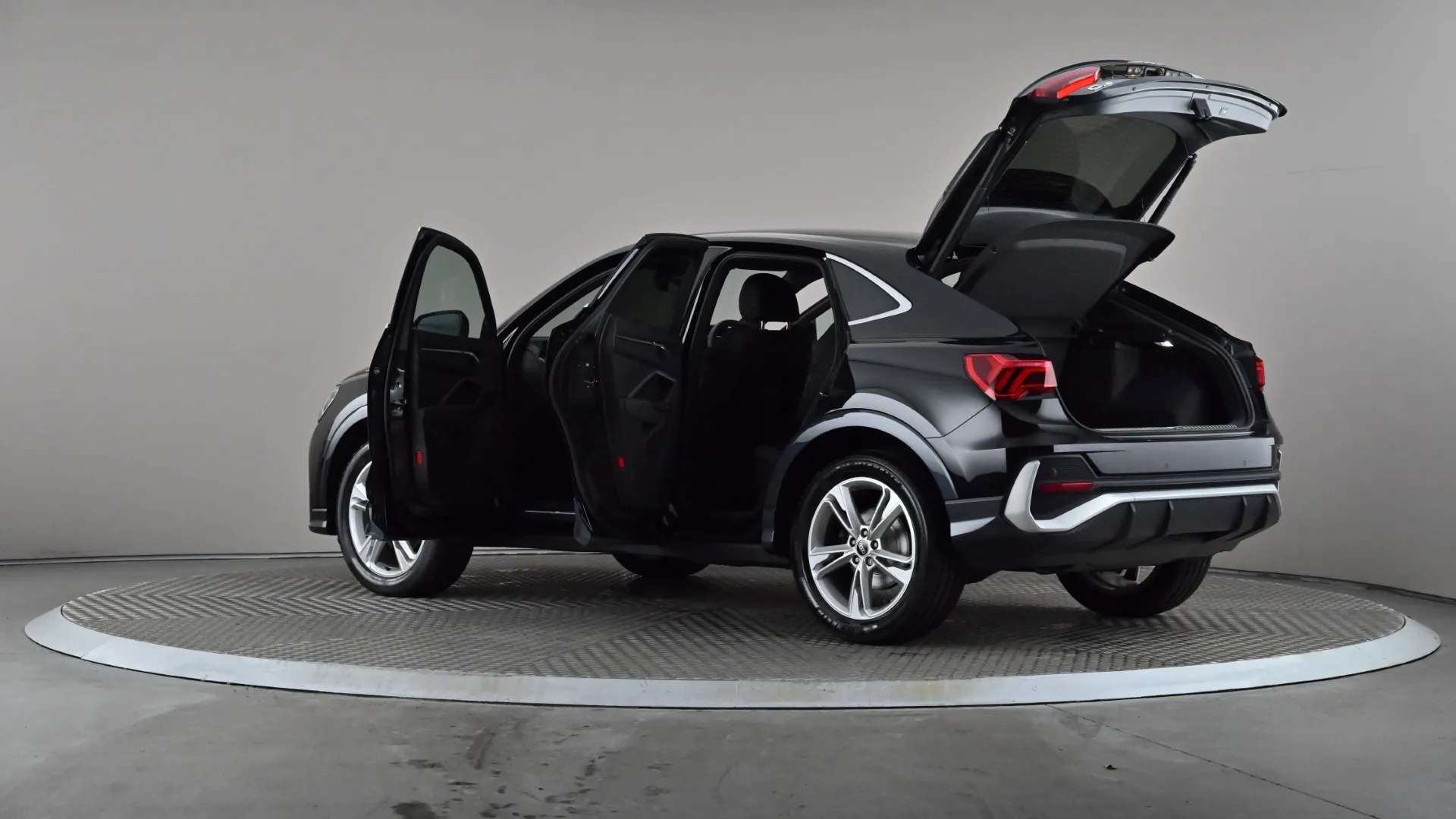 2022 AUDI Q3 2022 AUDI Q3