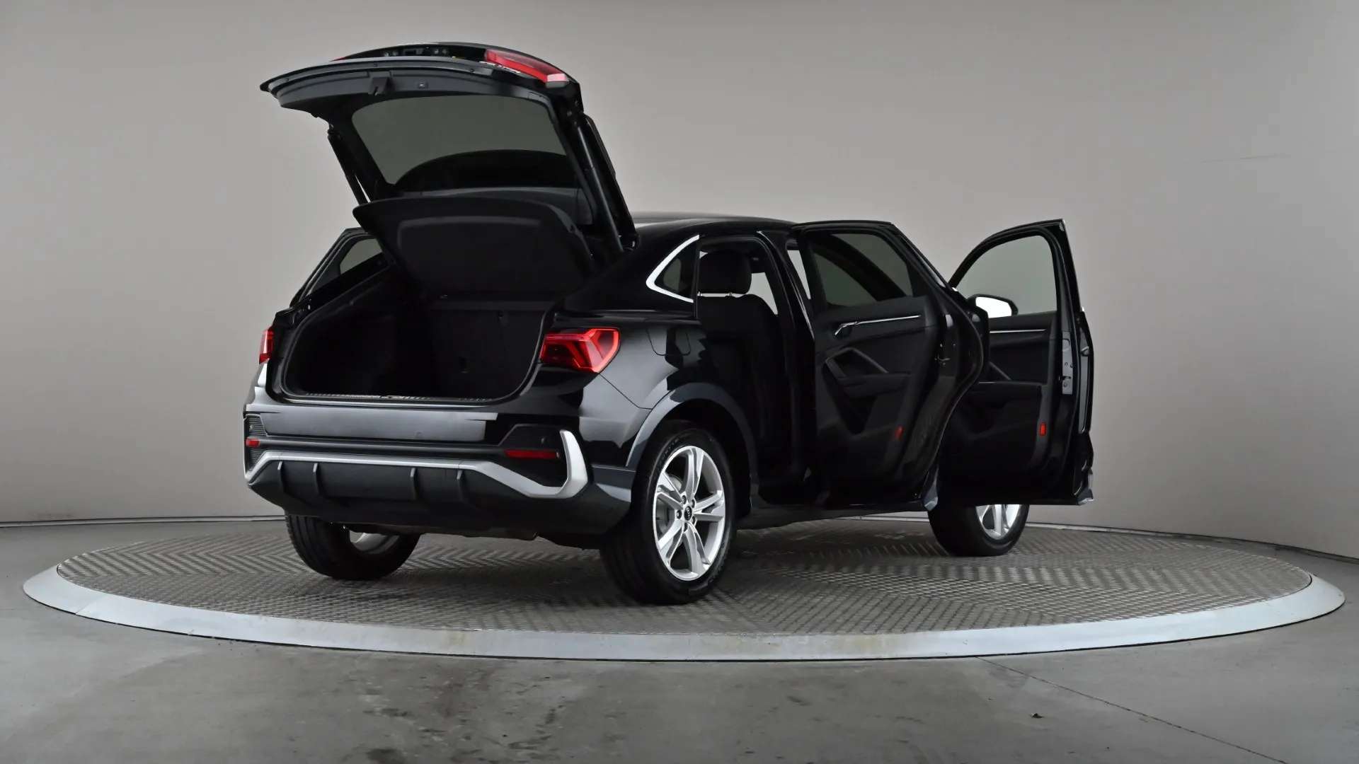 2022 AUDI Q3 2022 AUDI Q3