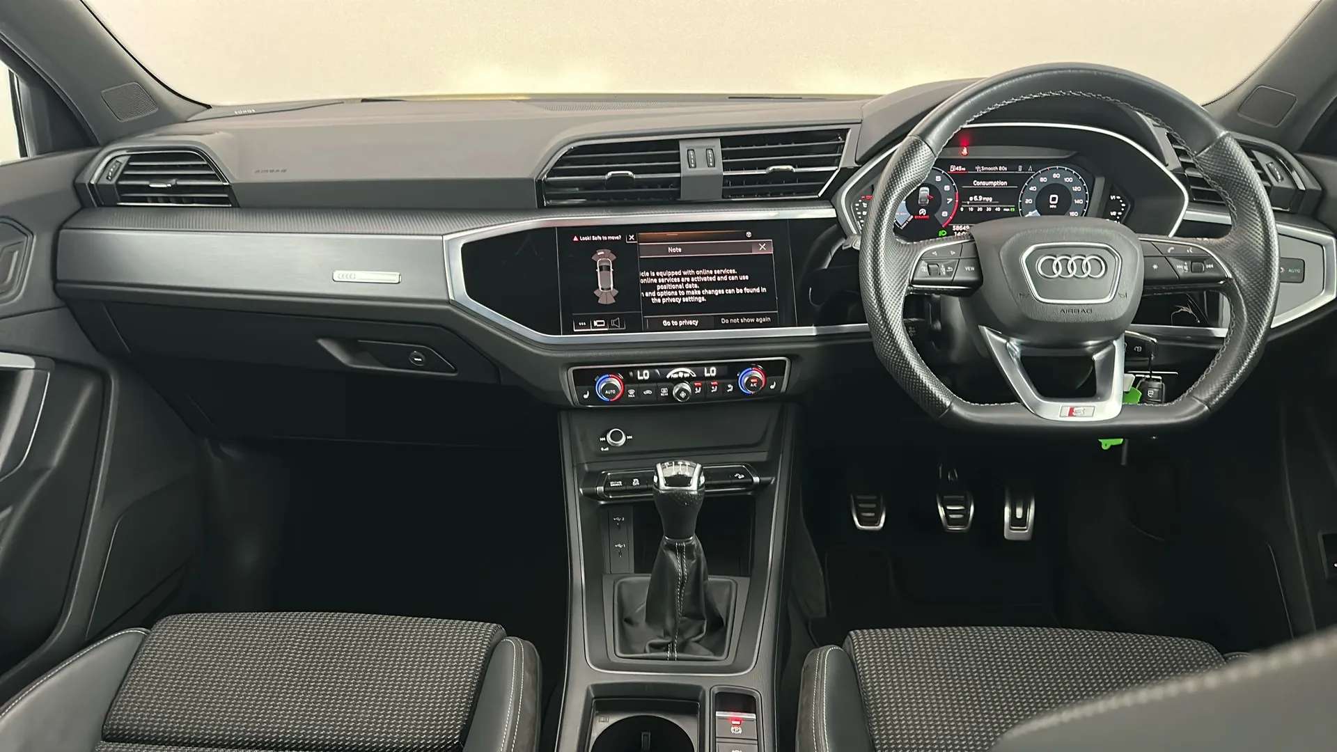 2022 AUDI Q3 2022 AUDI Q3