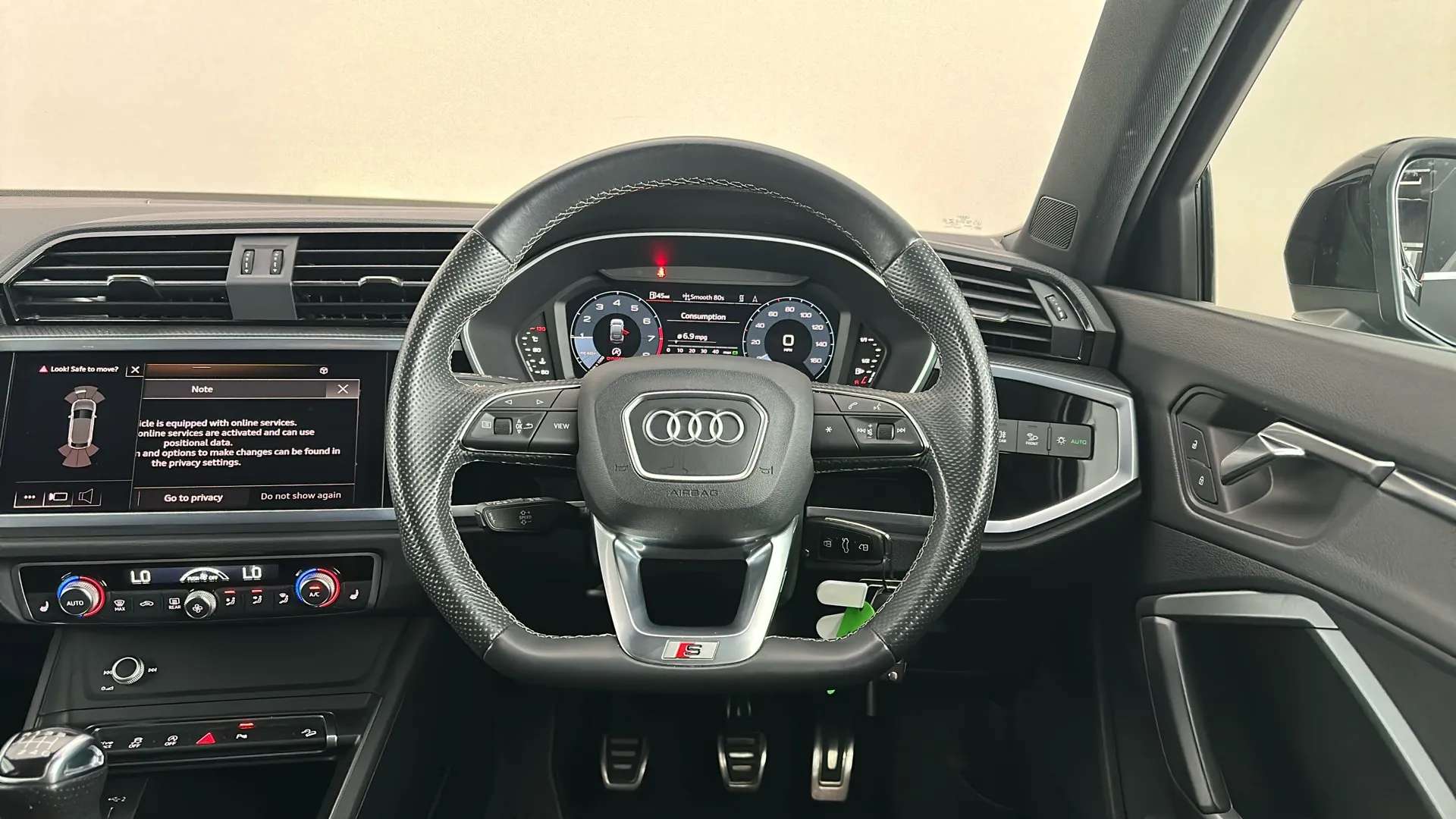 2022 AUDI Q3 2022 AUDI Q3