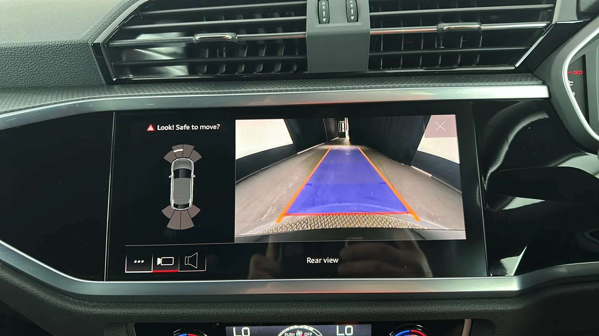 2022 AUDI Q3 2022 AUDI Q3