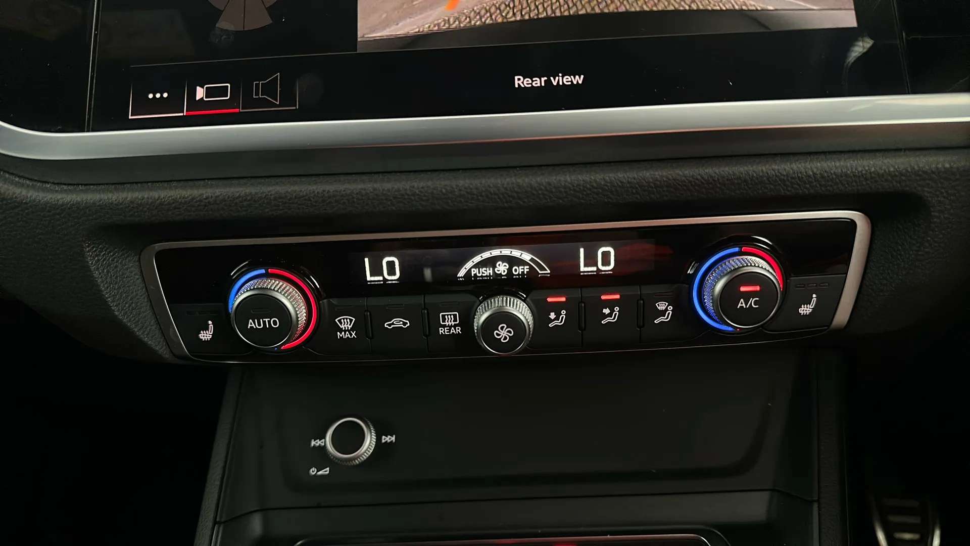 2022 AUDI Q3 2022 AUDI Q3