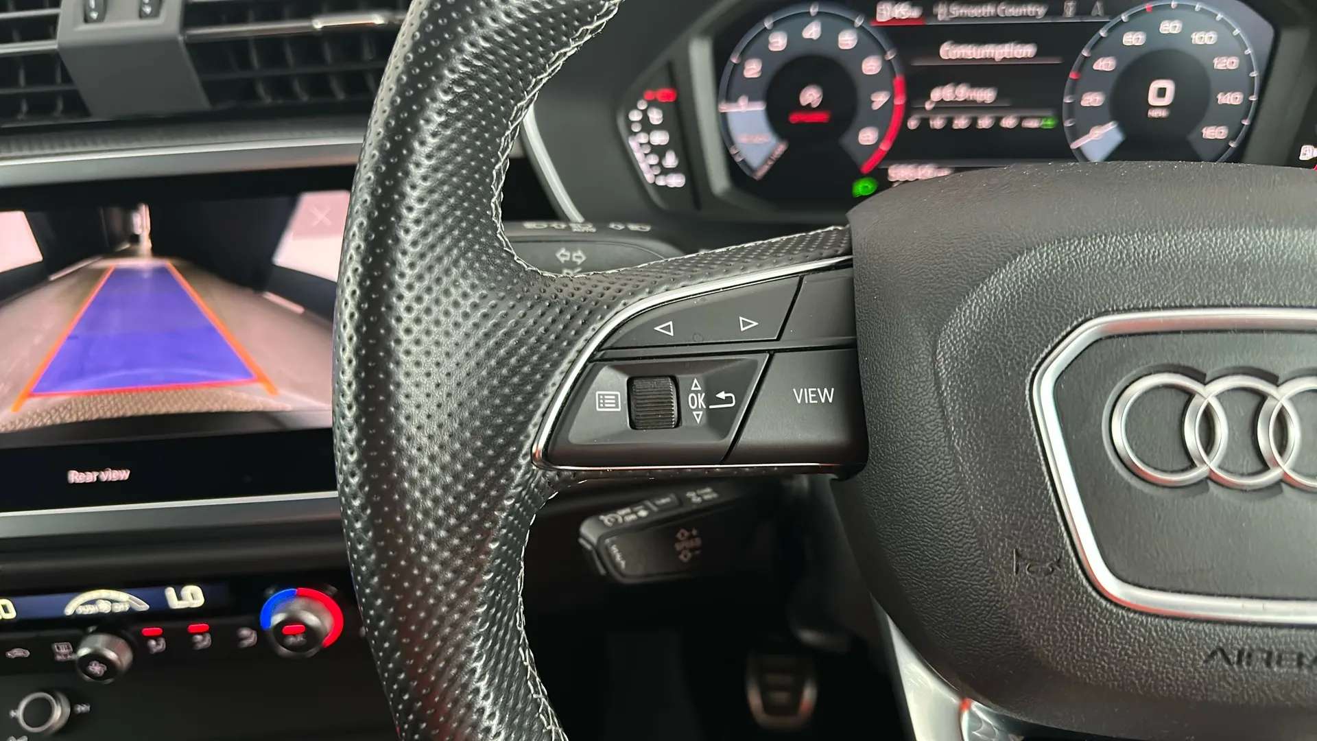 2022 AUDI Q3 2022 AUDI Q3