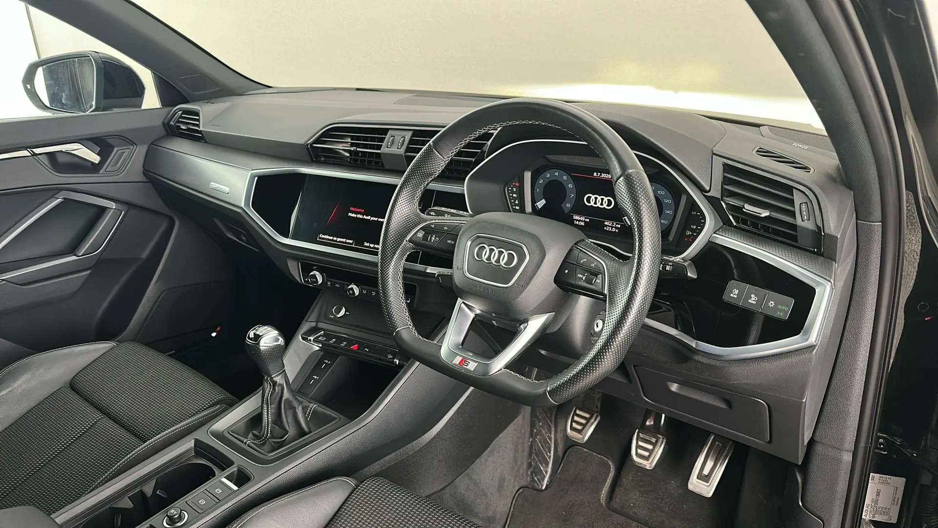2022 AUDI Q3 2022 AUDI Q3