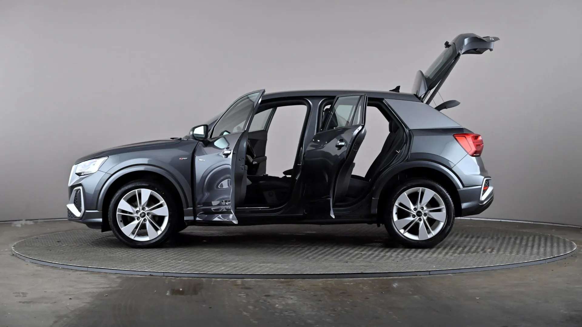 2023 AUDI Q2 2023 AUDI Q2