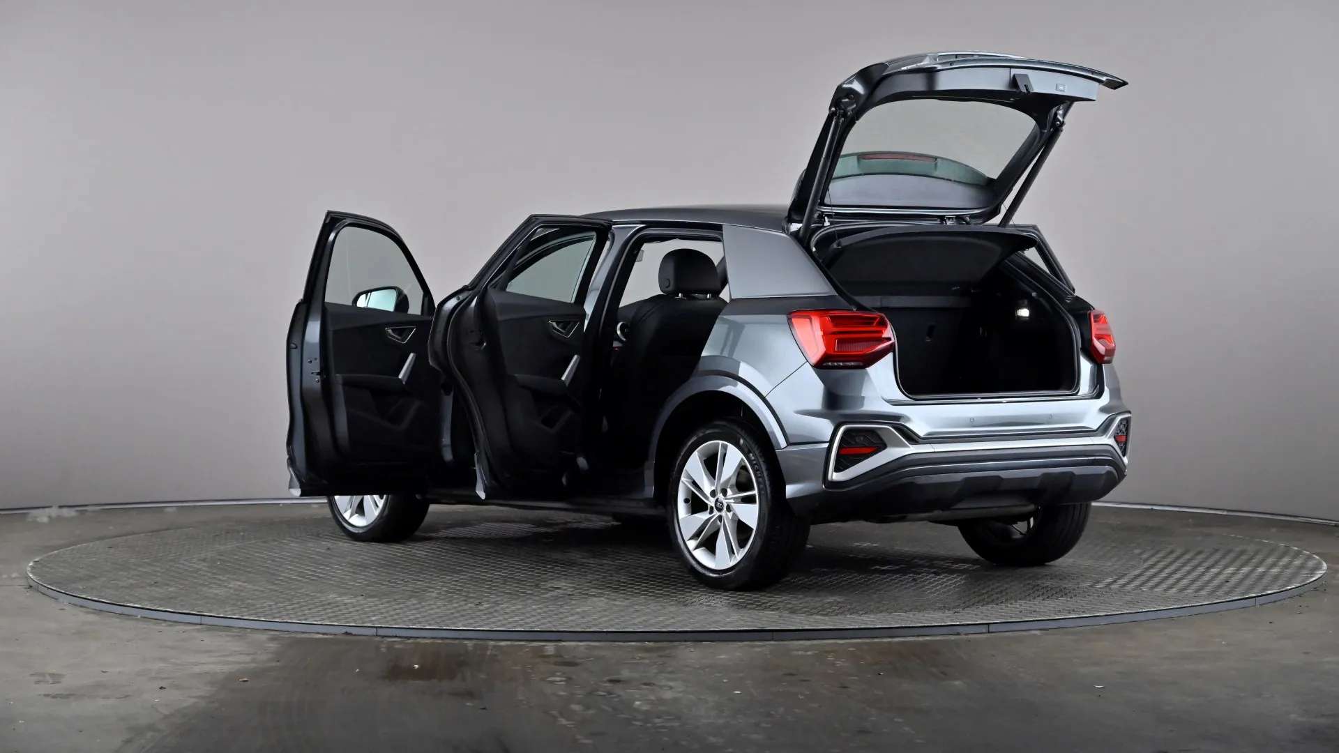 2023 AUDI Q2 2023 AUDI Q2