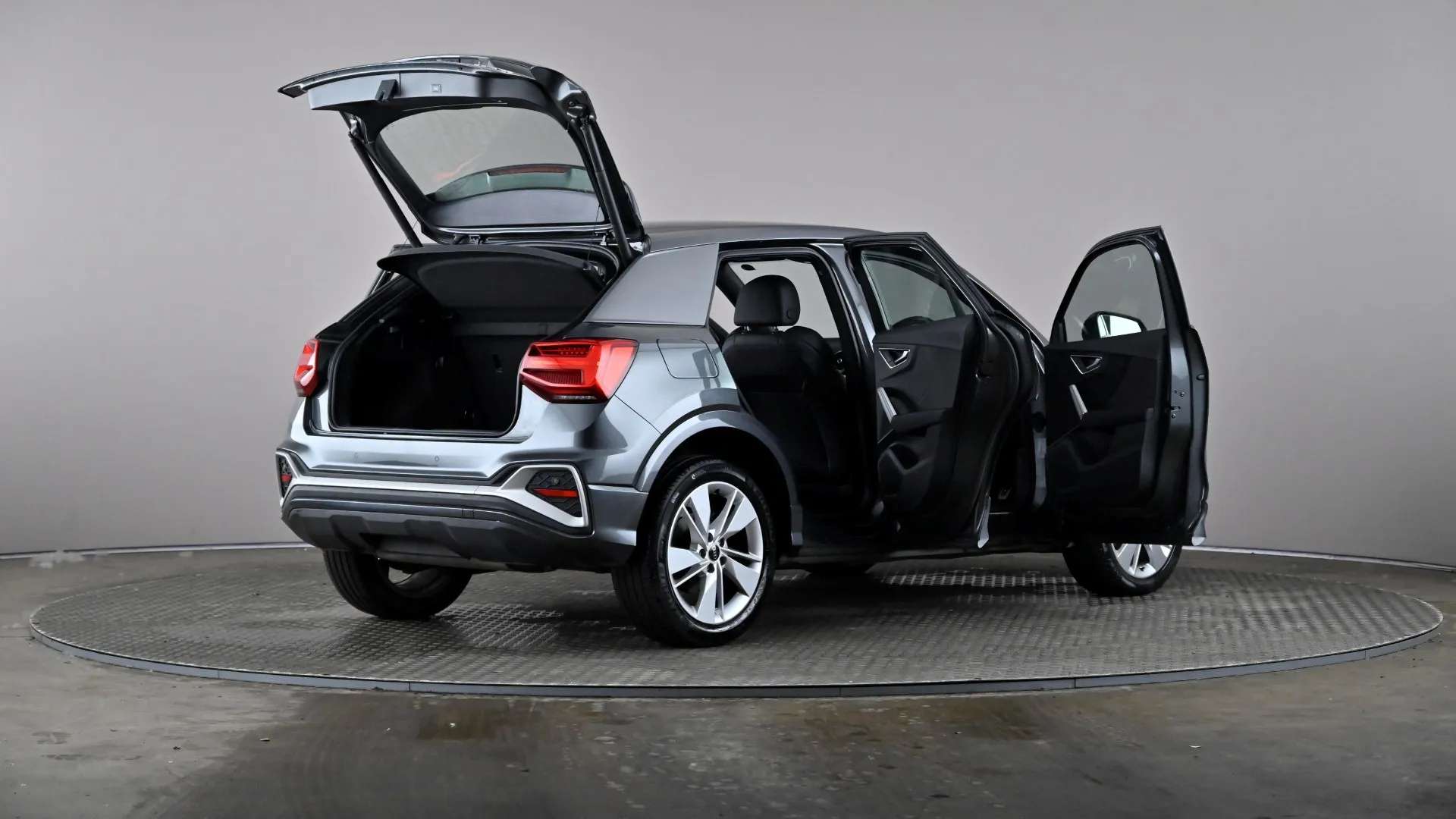 2023 AUDI Q2 2023 AUDI Q2