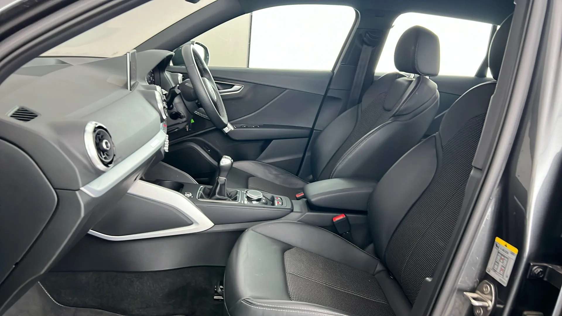 2023 AUDI Q2 2023 AUDI Q2