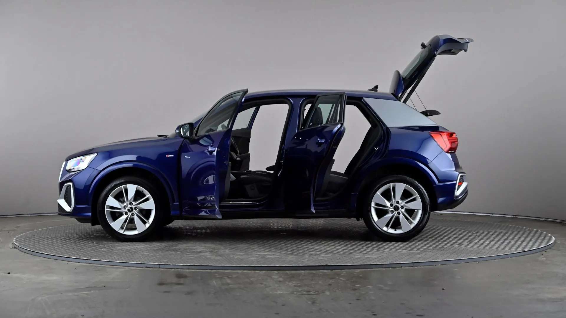 2023 AUDI Q2 2023 AUDI Q2