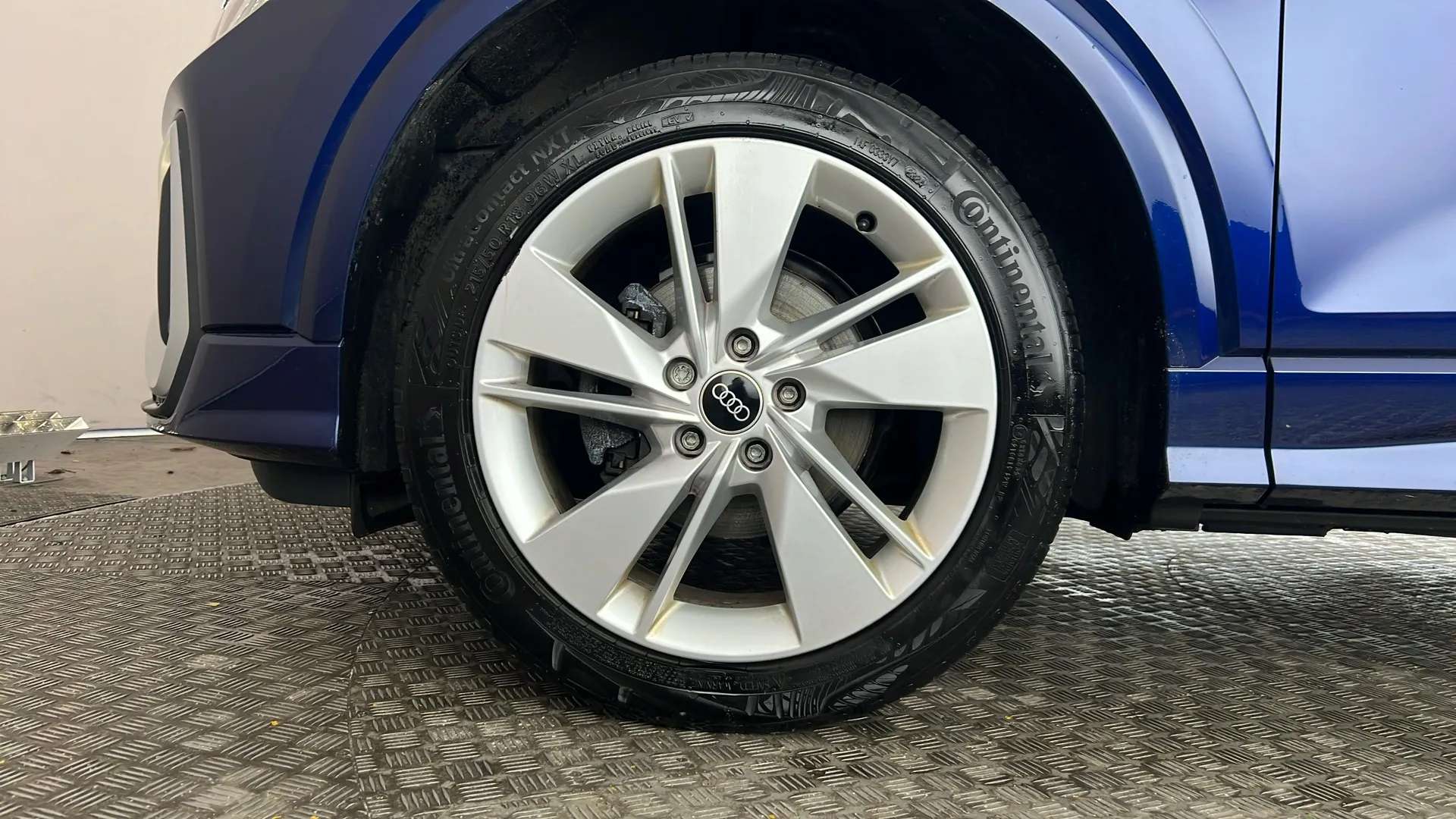 2023 AUDI Q2 2023 AUDI Q2