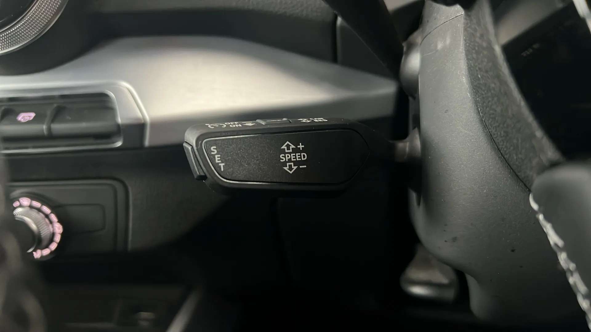 2023 AUDI Q2 2023 AUDI Q2