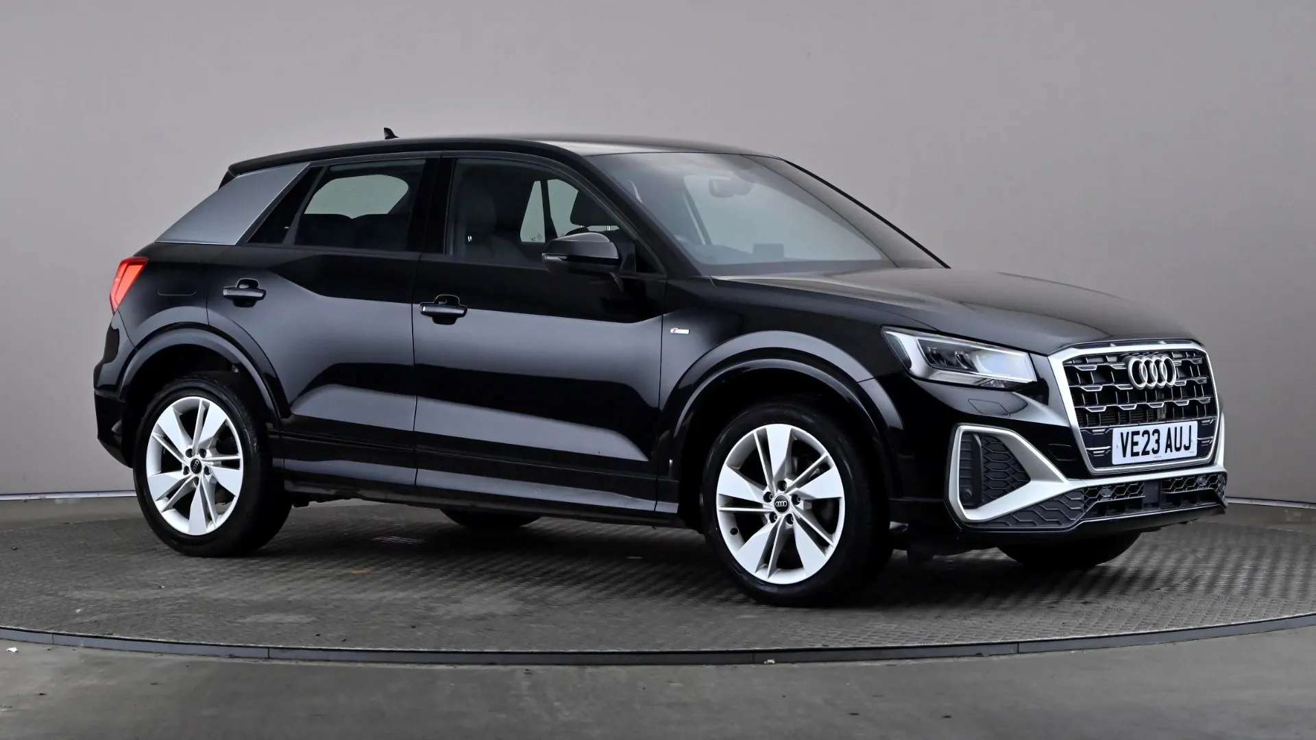 A 2023 AUDI Q2 35 TFSI S Line A 2023 AUDI Q2 35 TFSI S Line