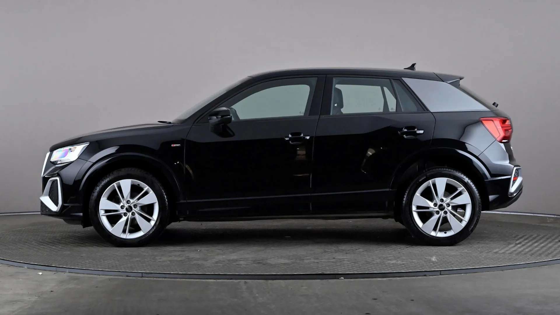 A 2023 AUDI Q2 35 TFSI S Line A 2023 AUDI Q2 35 TFSI S Line