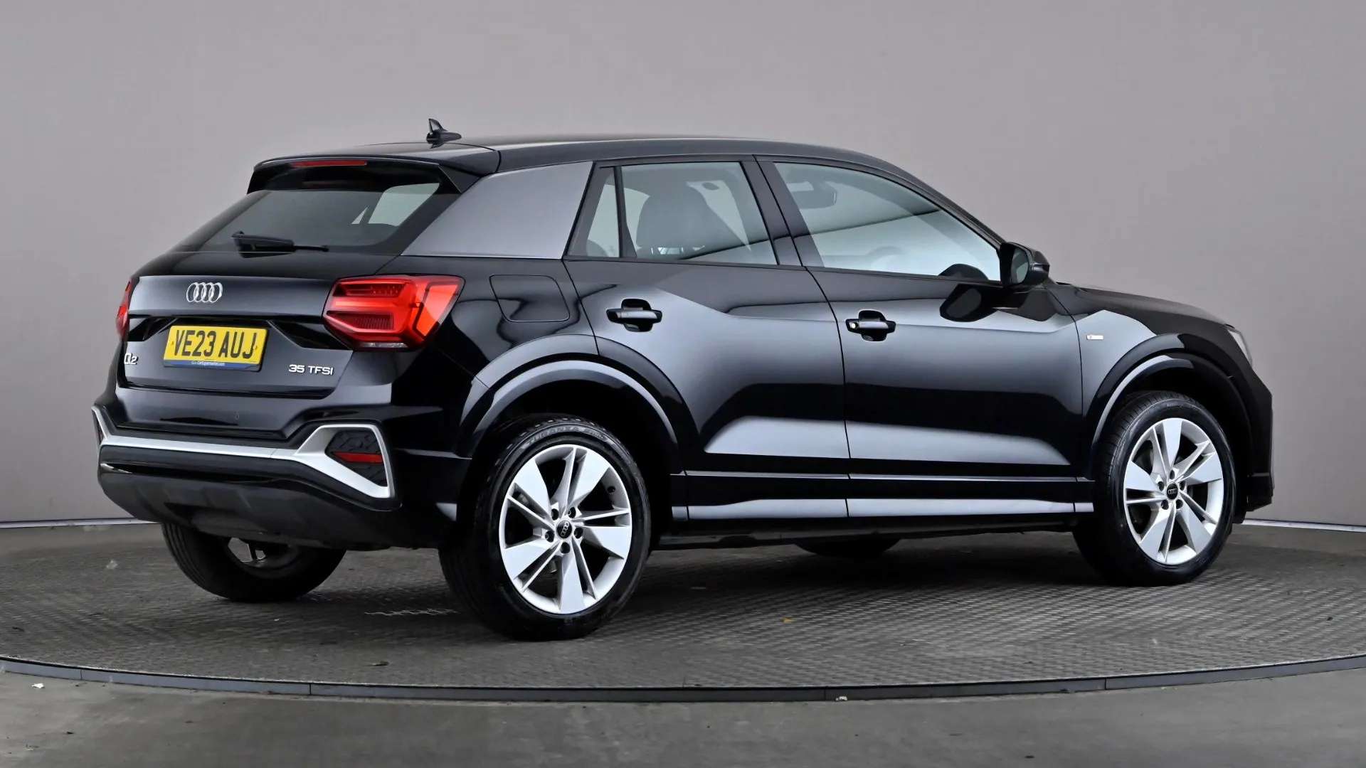 2023 AUDI Q2 2023 AUDI Q2