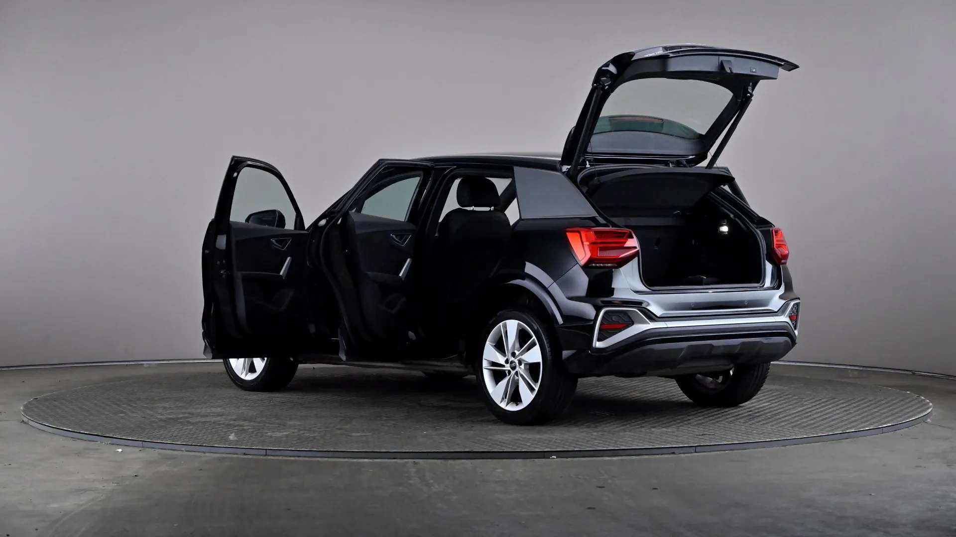 2023 AUDI Q2 2023 AUDI Q2