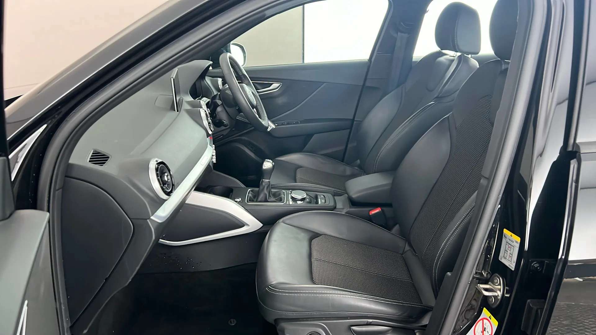 2023 AUDI Q2 2023 AUDI Q2