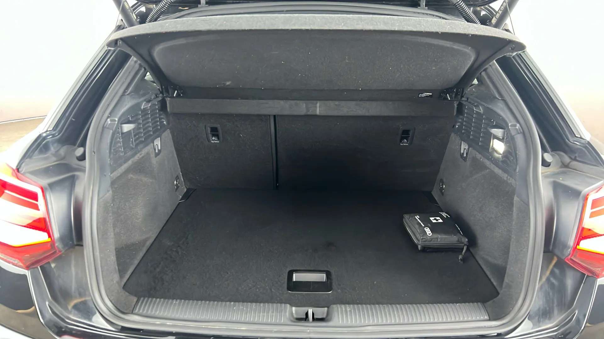 2023 AUDI Q2 2023 AUDI Q2
