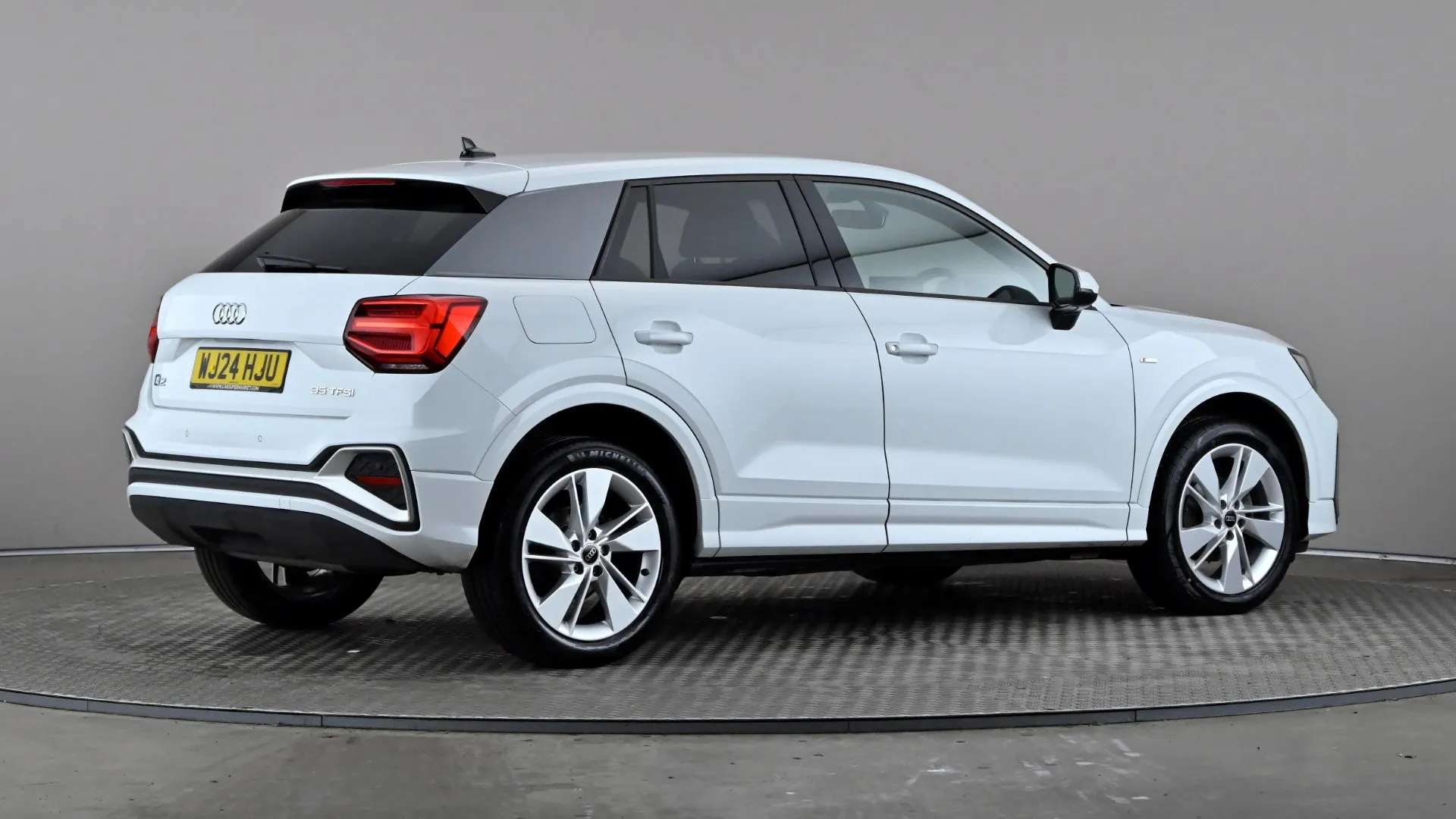2024 AUDI Q2 2024 AUDI Q2