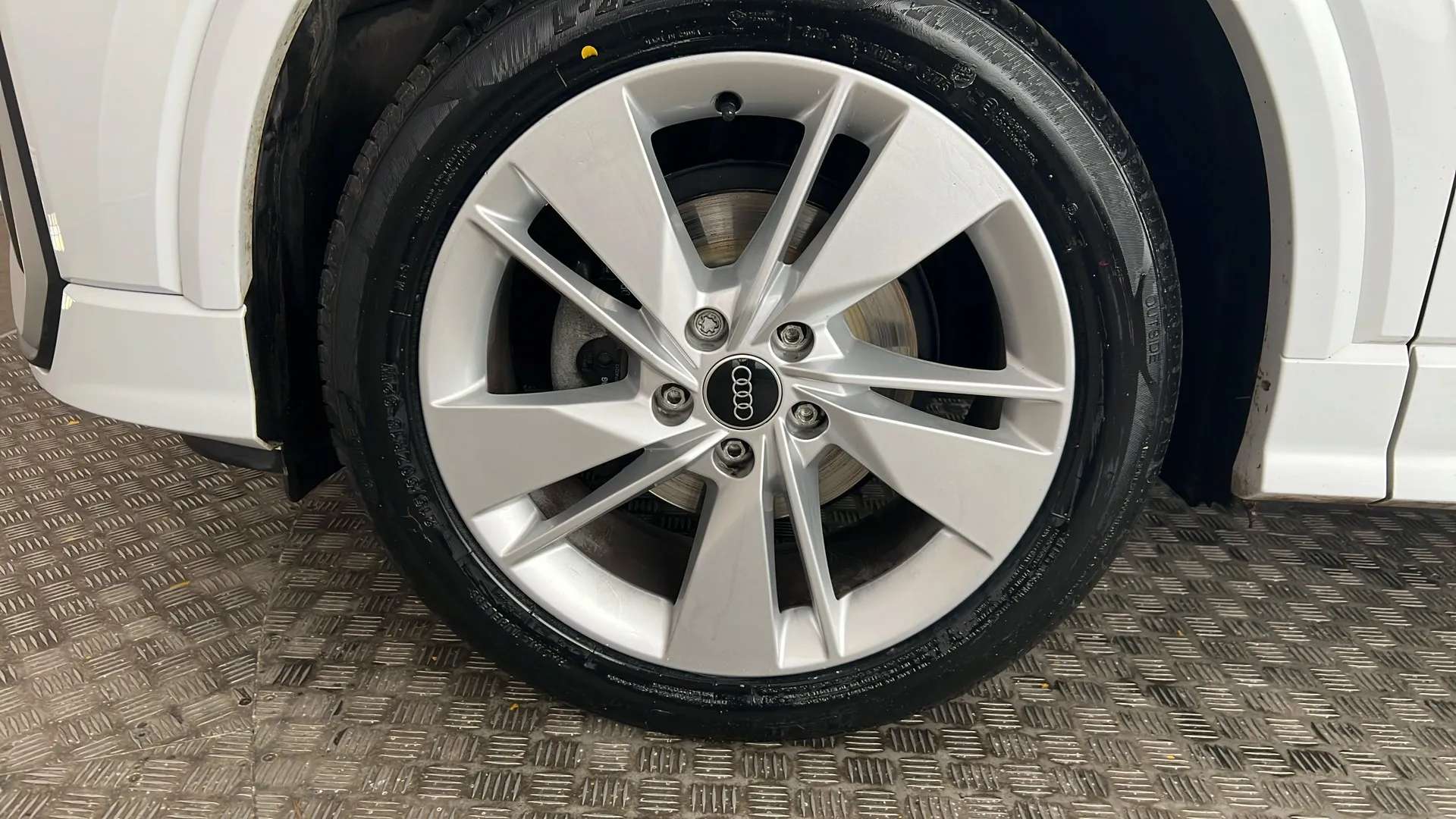 2024 AUDI Q2 2024 AUDI Q2