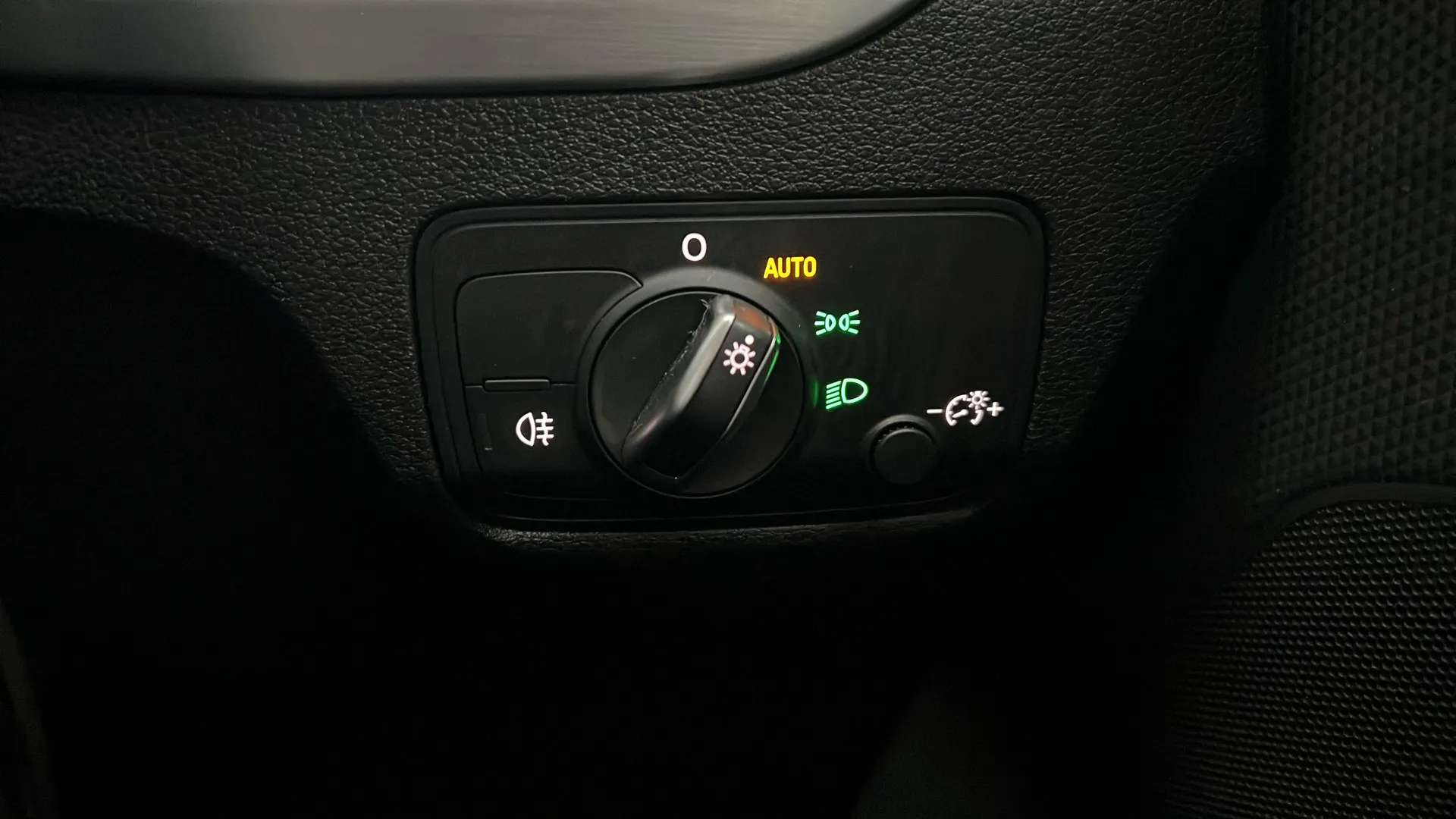 2024 AUDI Q2 2024 AUDI Q2