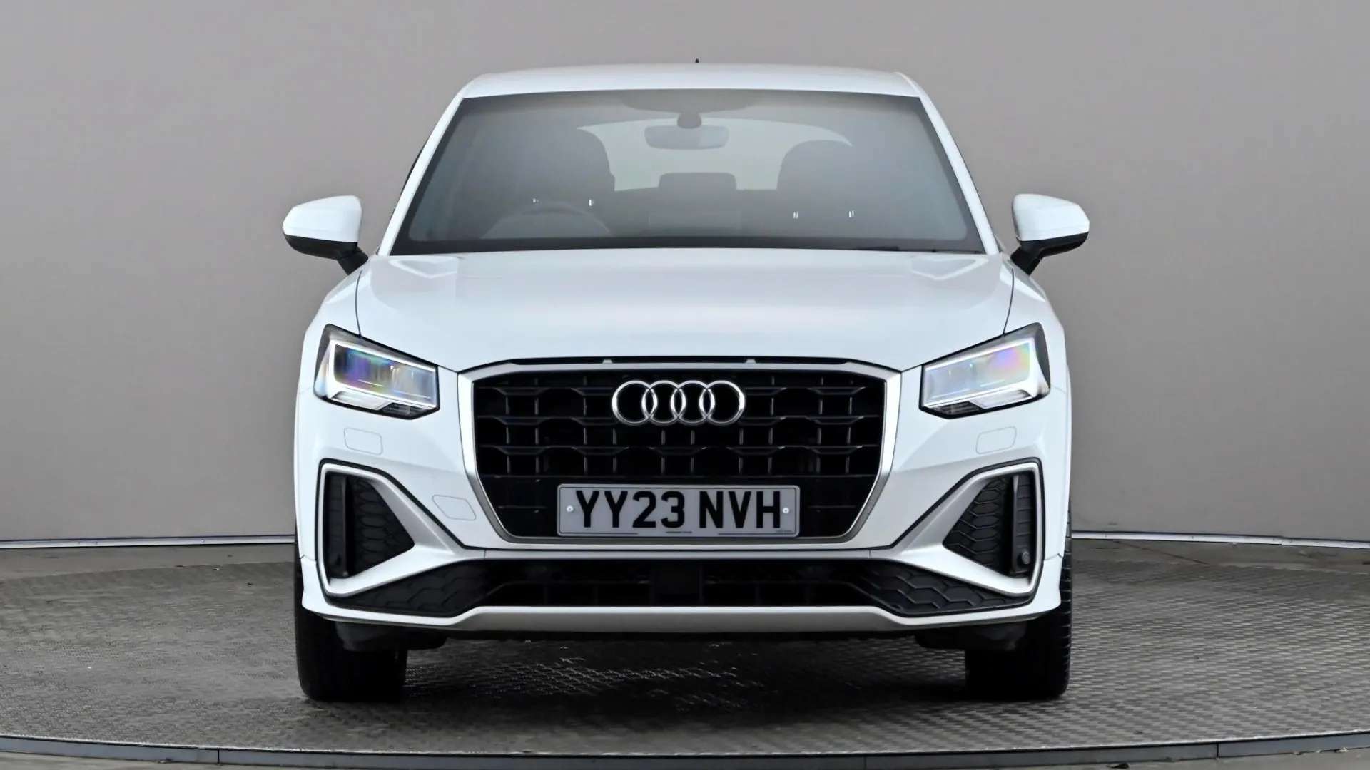 A 2023 AUDI Q2 35 TFSI S Line A 2023 AUDI Q2 35 TFSI S Line
