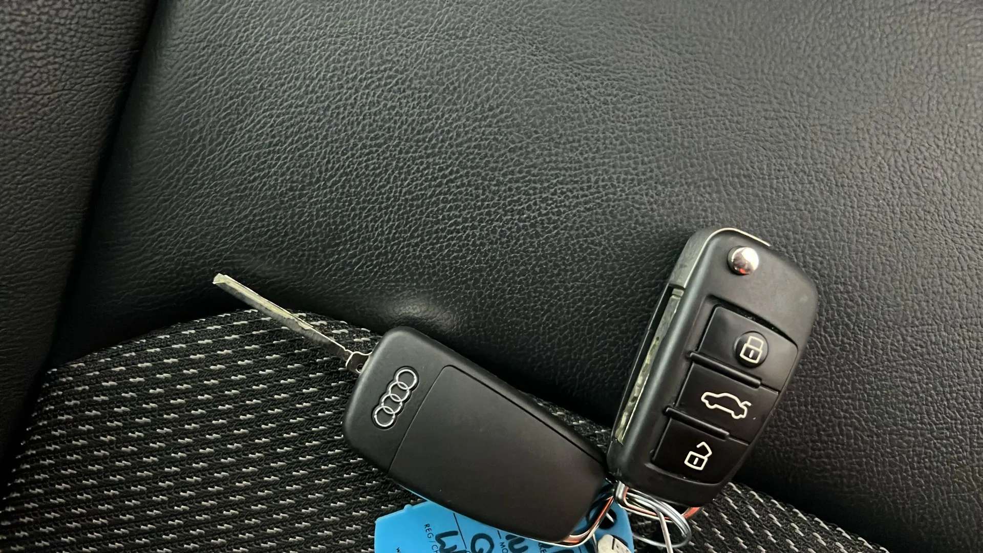 2023 AUDI Q2 2023 AUDI Q2