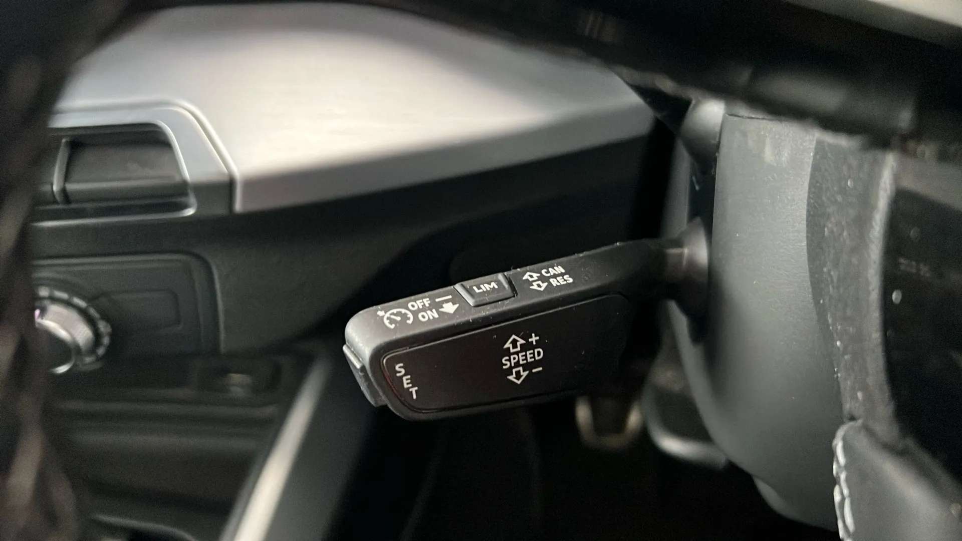 2023 AUDI Q2 2023 AUDI Q2