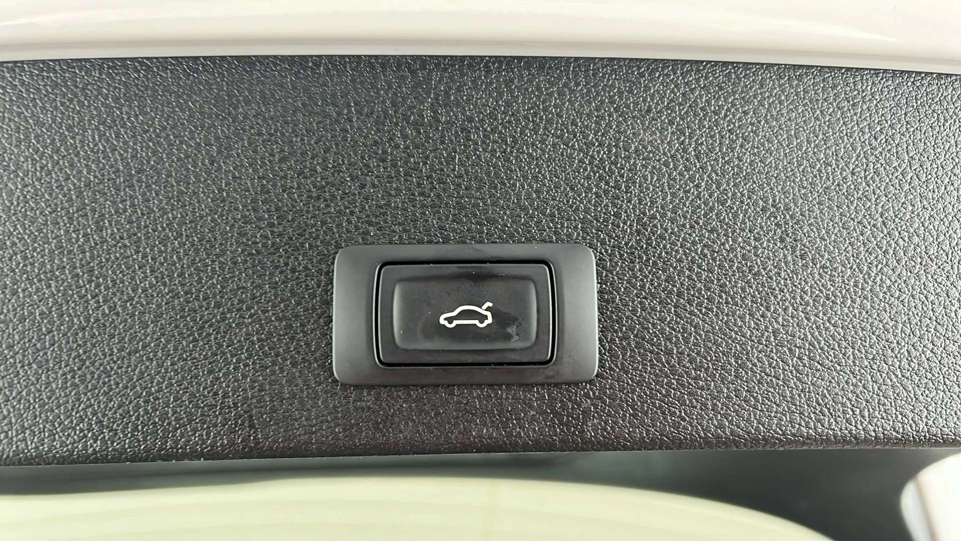 2023 AUDI Q2 2023 AUDI Q2