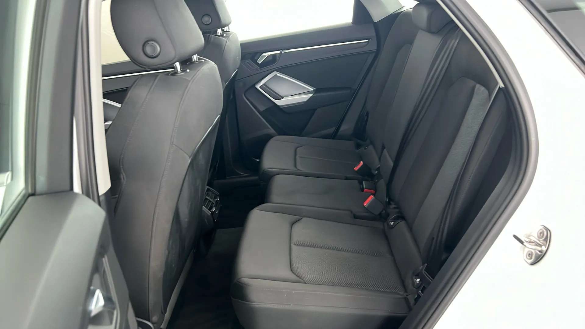 2021 AUDI Q3 2021 AUDI Q3