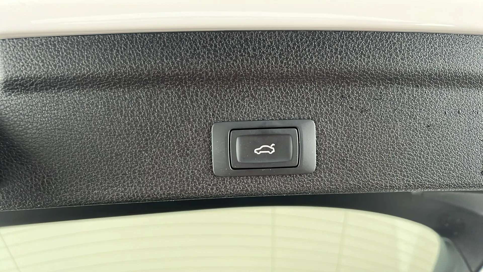2021 AUDI Q3 2021 AUDI Q3